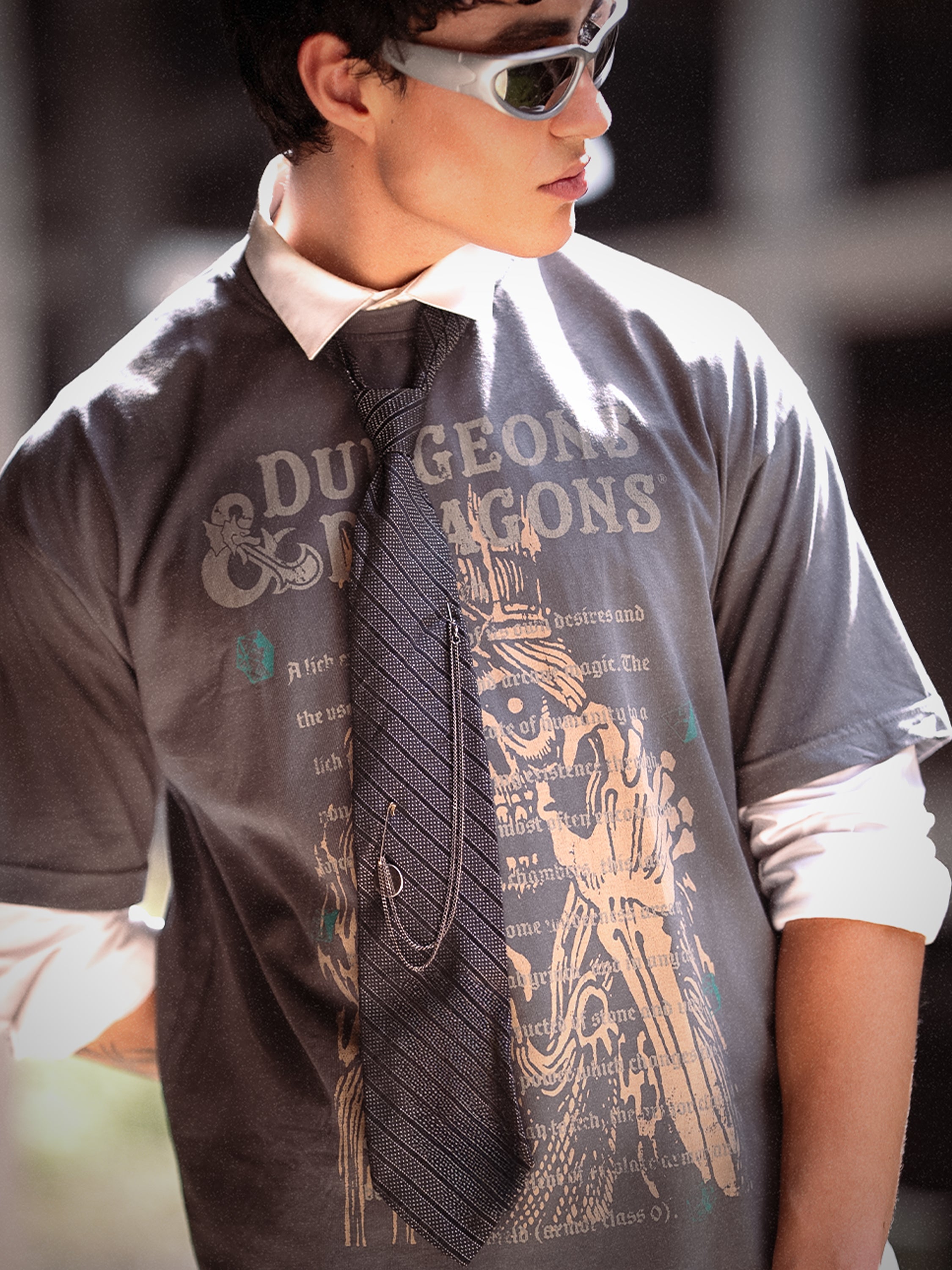 Highlander Men Grey Dungeons And Dragons Printed Round Neck Oversized Fit T-Shirt - Grey - Image 1