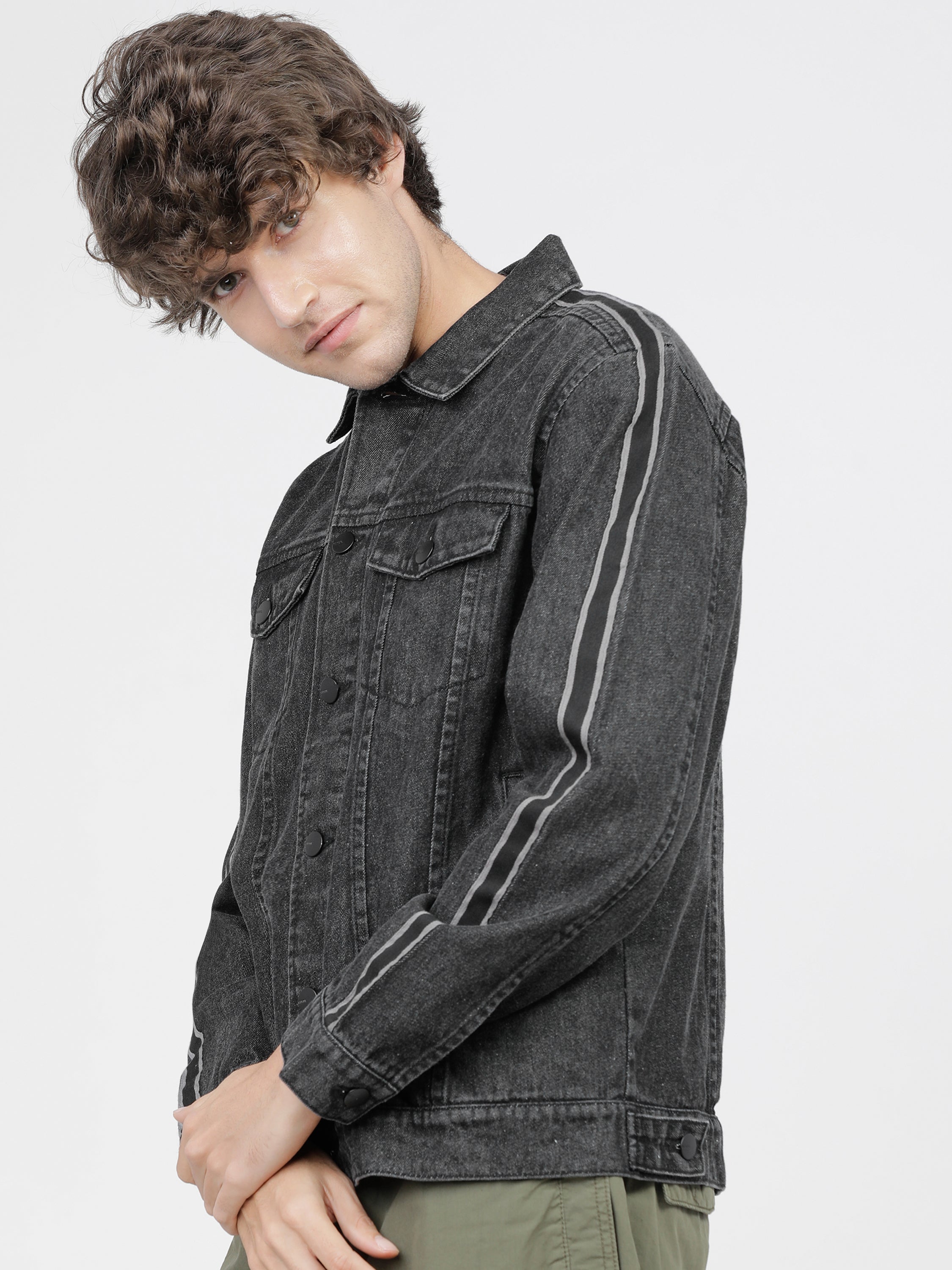 Highlander Men Black Solid Denim Jacket - Black - Image 2