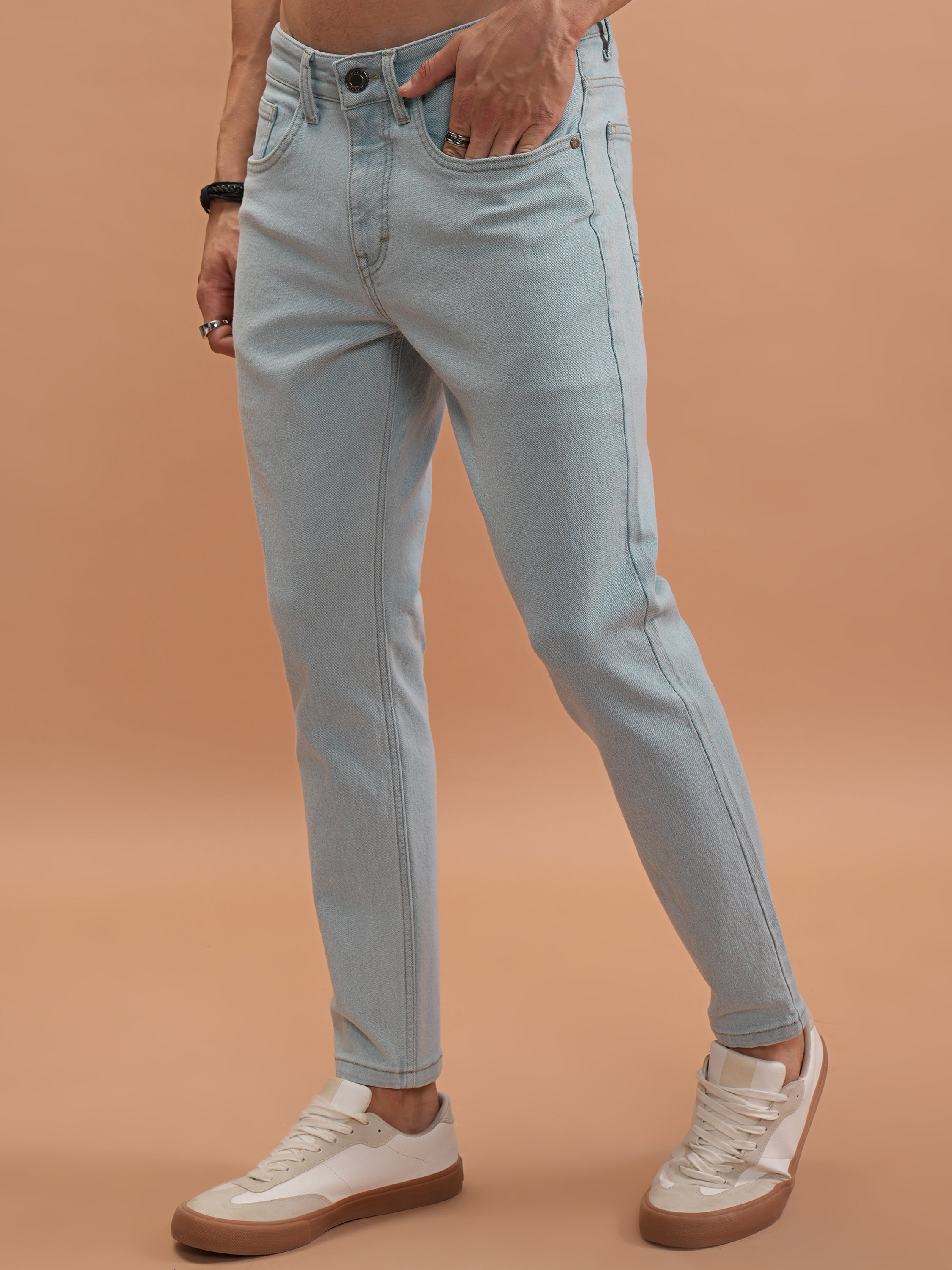 Highlander Men Blue Tapered Fit Stretchable Jeans - Blue - Image 4