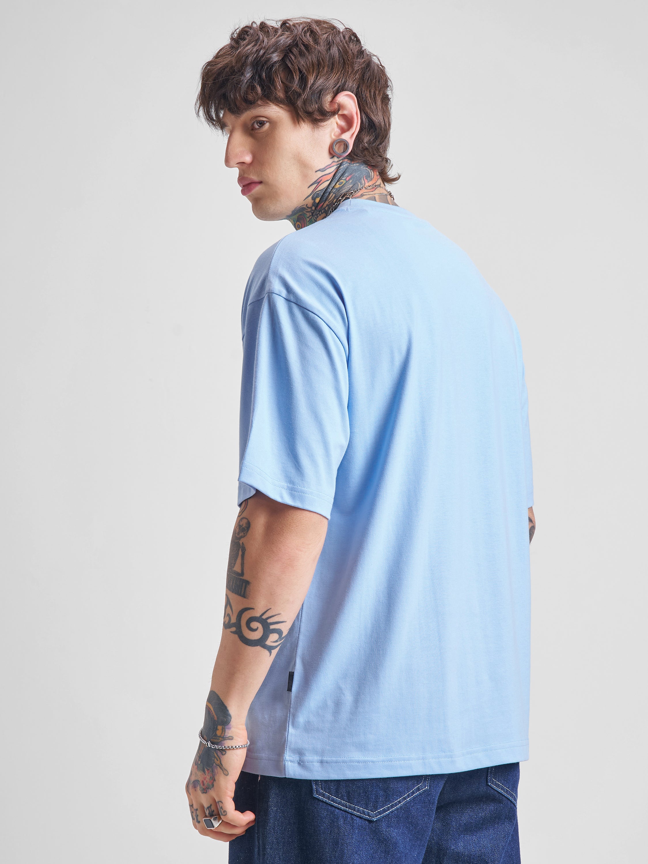 Highlander Men Blue Printed Round Neck Oversized Fit T-Shirt - Blue - Image 3