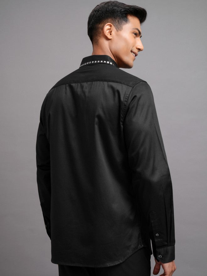 Highlander Men Black Solid Slim Fit Casual Shirt - Black - Image 3