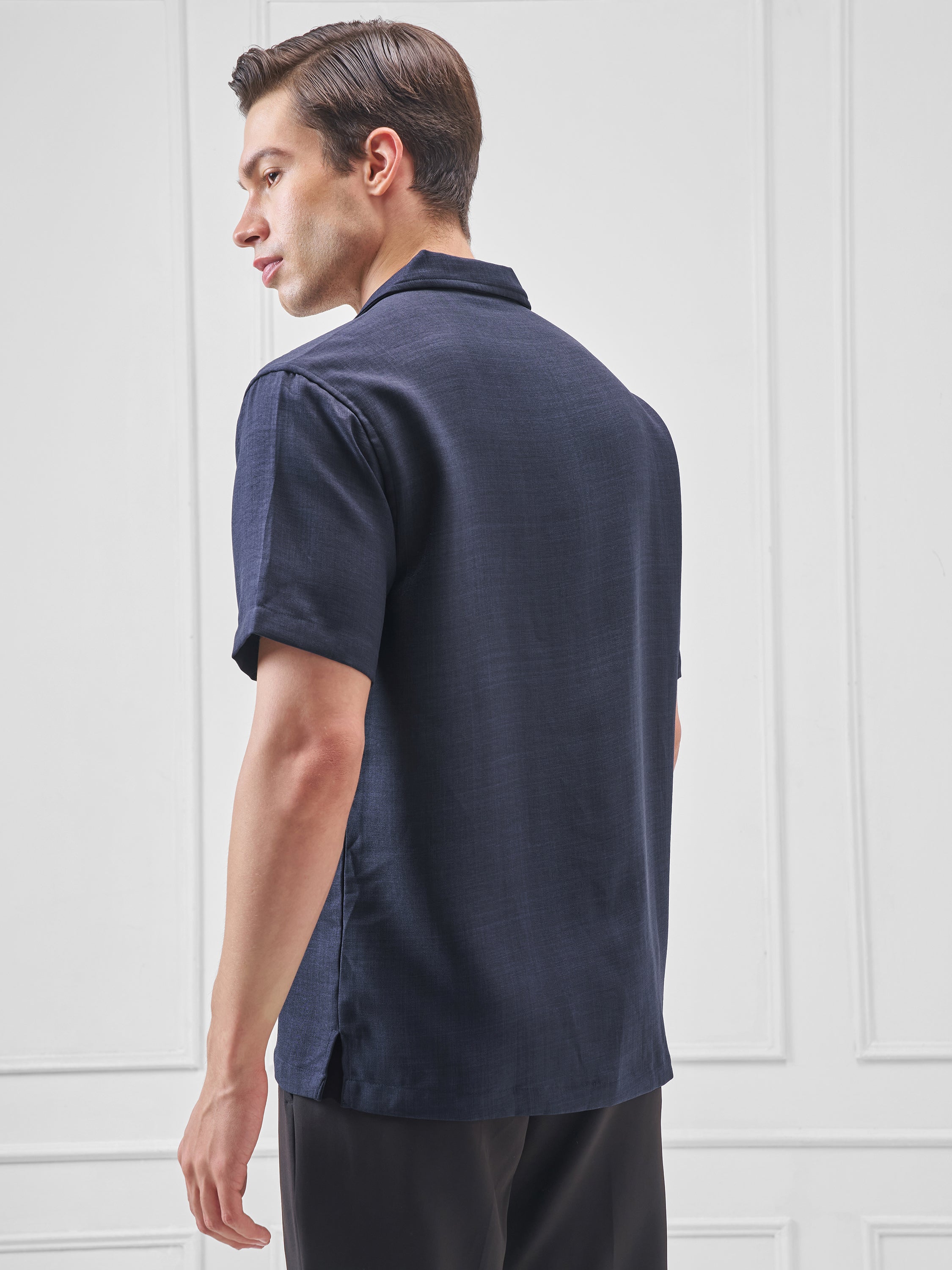 Highlander Men Navy Blue Solid Relaxed Fit Casual Shirt - Navy Blue - Image 3