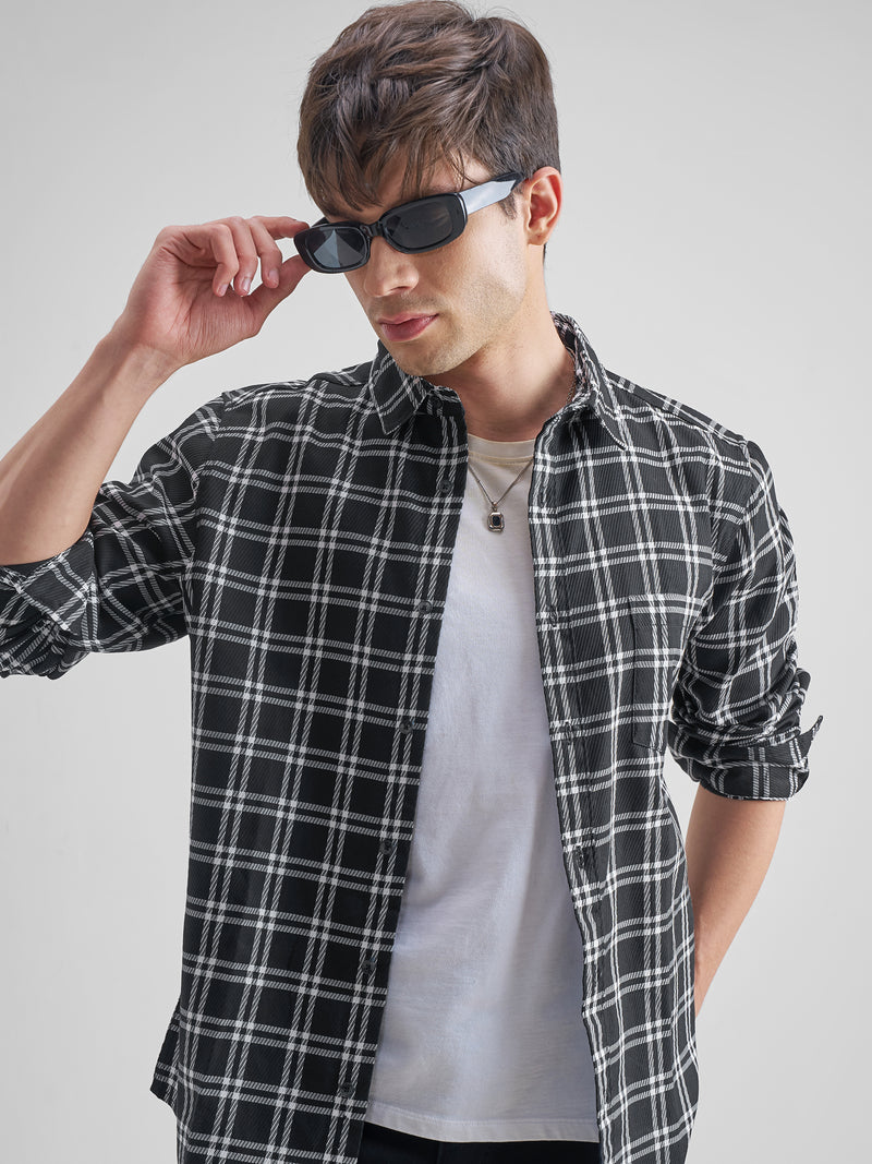 Highlander Men Black Checked Slim Fit Casual Shirt - Black - Image 1