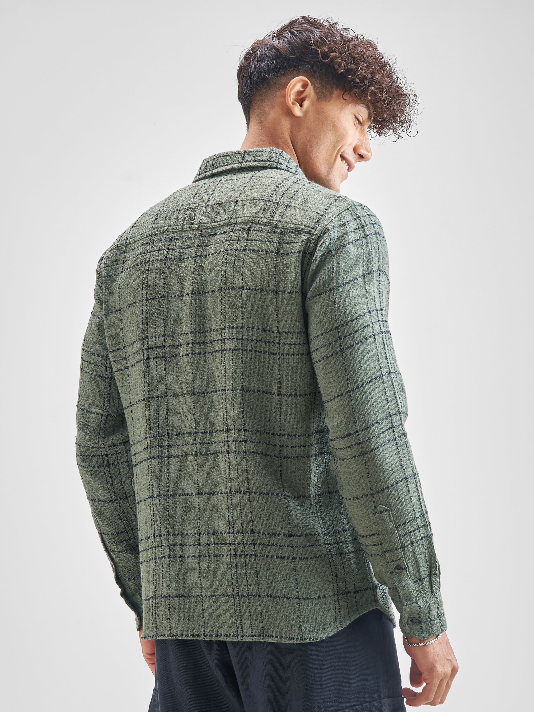 Highlander Men Green Green Checked Slim Fit Casual Shirt - Green - Image 3