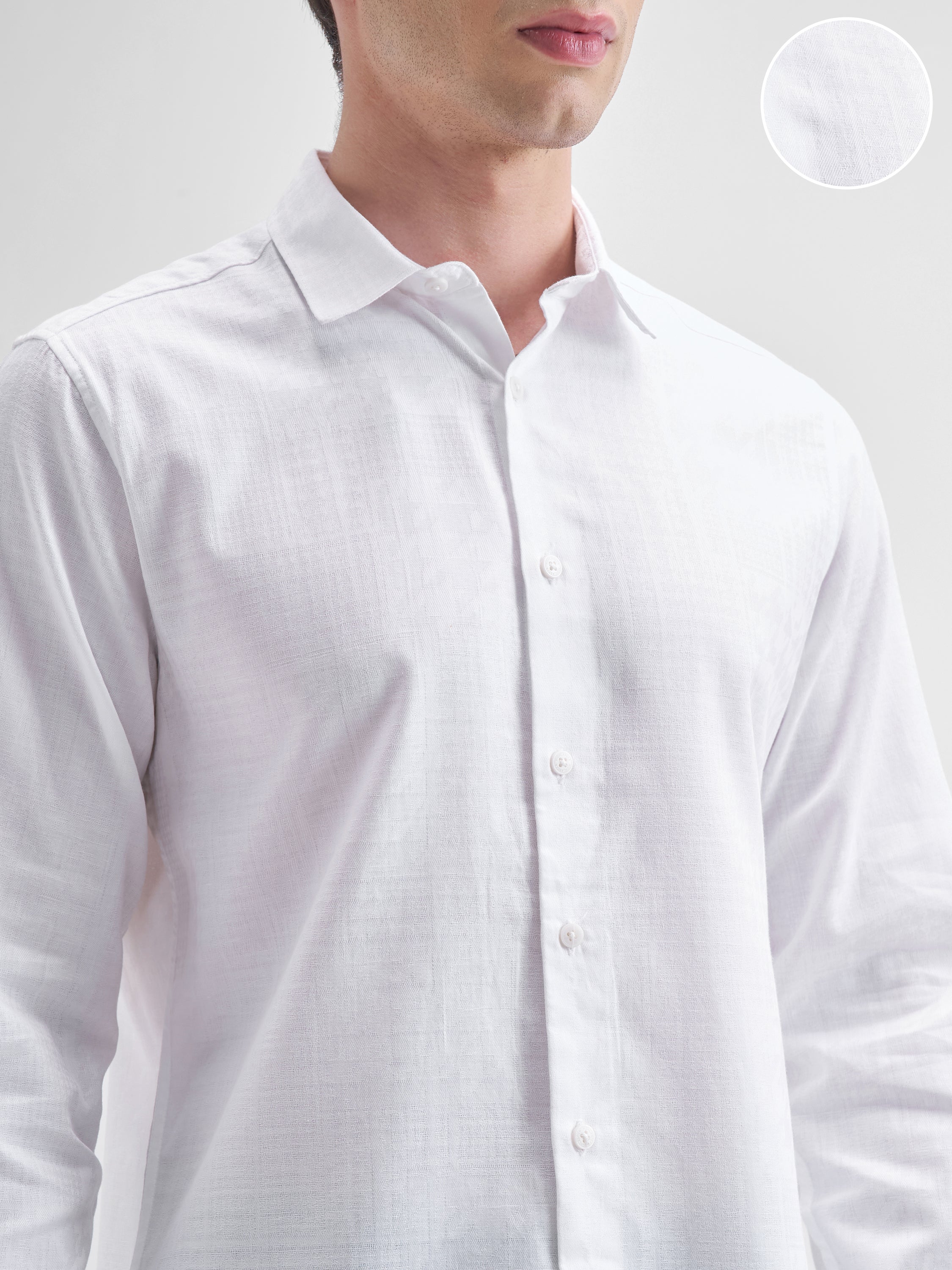 Highlander Men White Solid Slim Fit Casual Shirt - White - Image 5