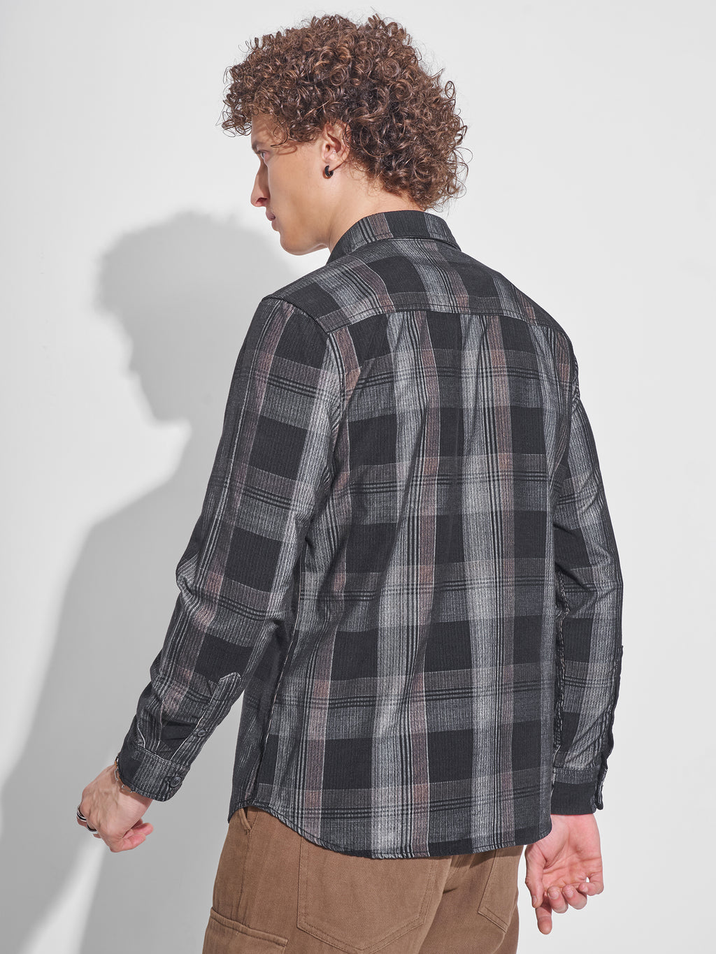 Highlander Men Black Checked Slim Fit Casual Shirt - Black - Image 3