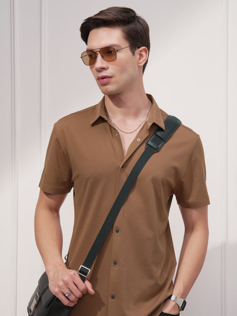 Highlander Men Brown Solid Slim Fit Casual Shirt - Brown - Image 1