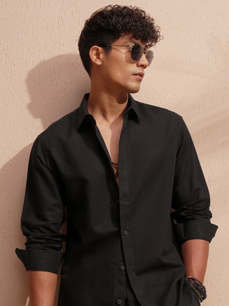 Highlander Men Black Self Design Relaxed Fit Casual Shirt - Black - Image 1