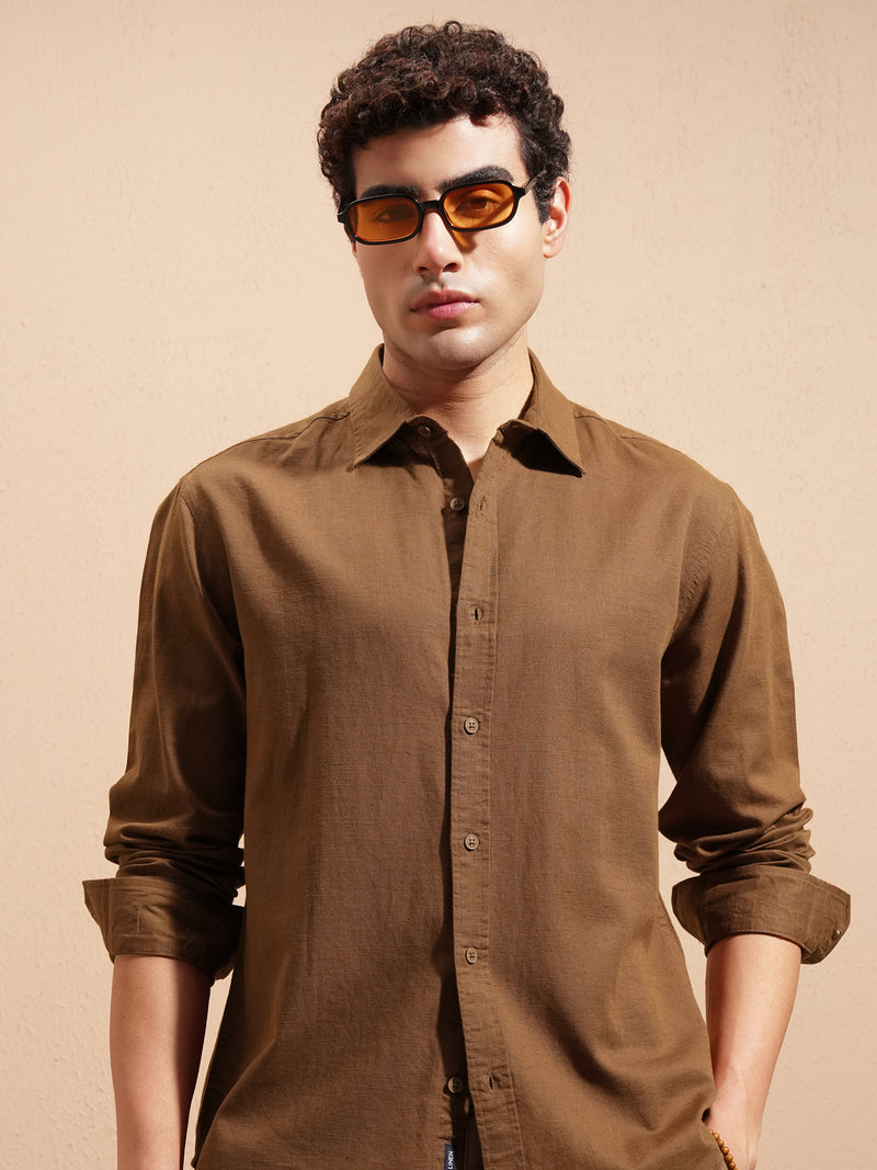 Highlander Men Brown Solid Relaxed Fit Casual Shirt - Brown - Image 1