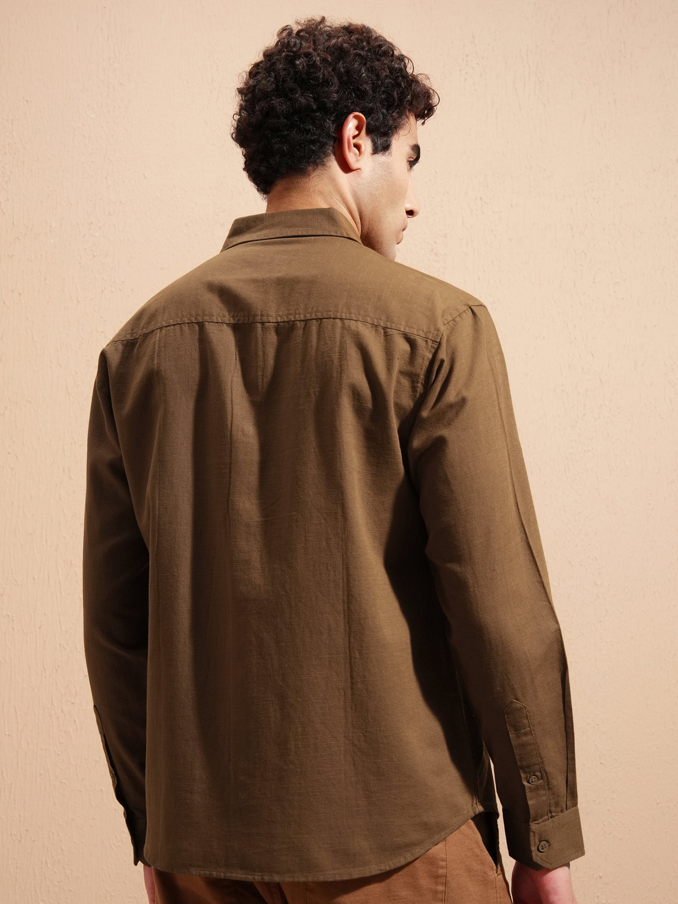 Highlander Men Brown Solid Relaxed Fit Casual Shirt - Brown - Image 3