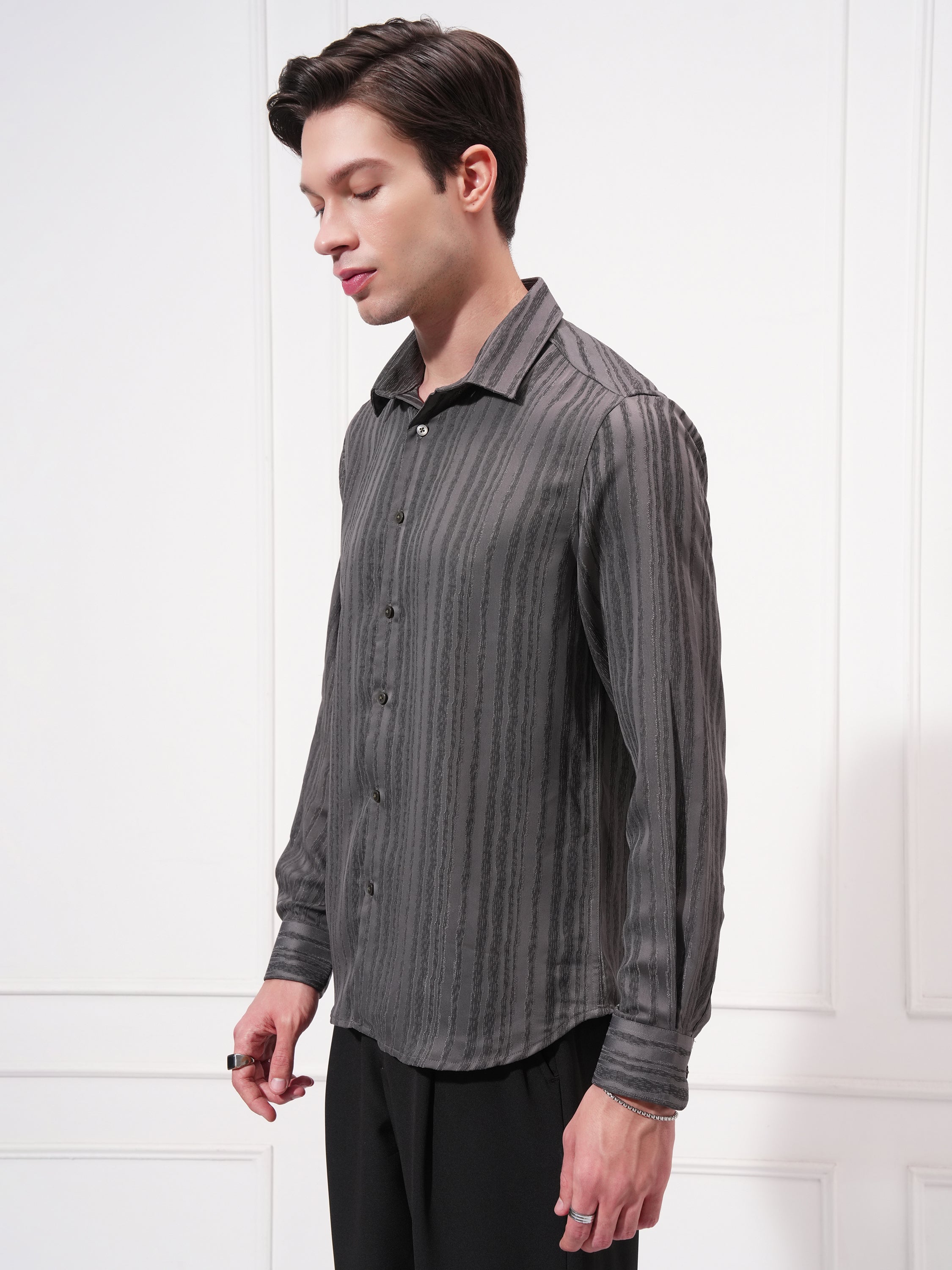 Highlander Men Grey Striped Slim Fit Casual Shirt - Grey - Image 4