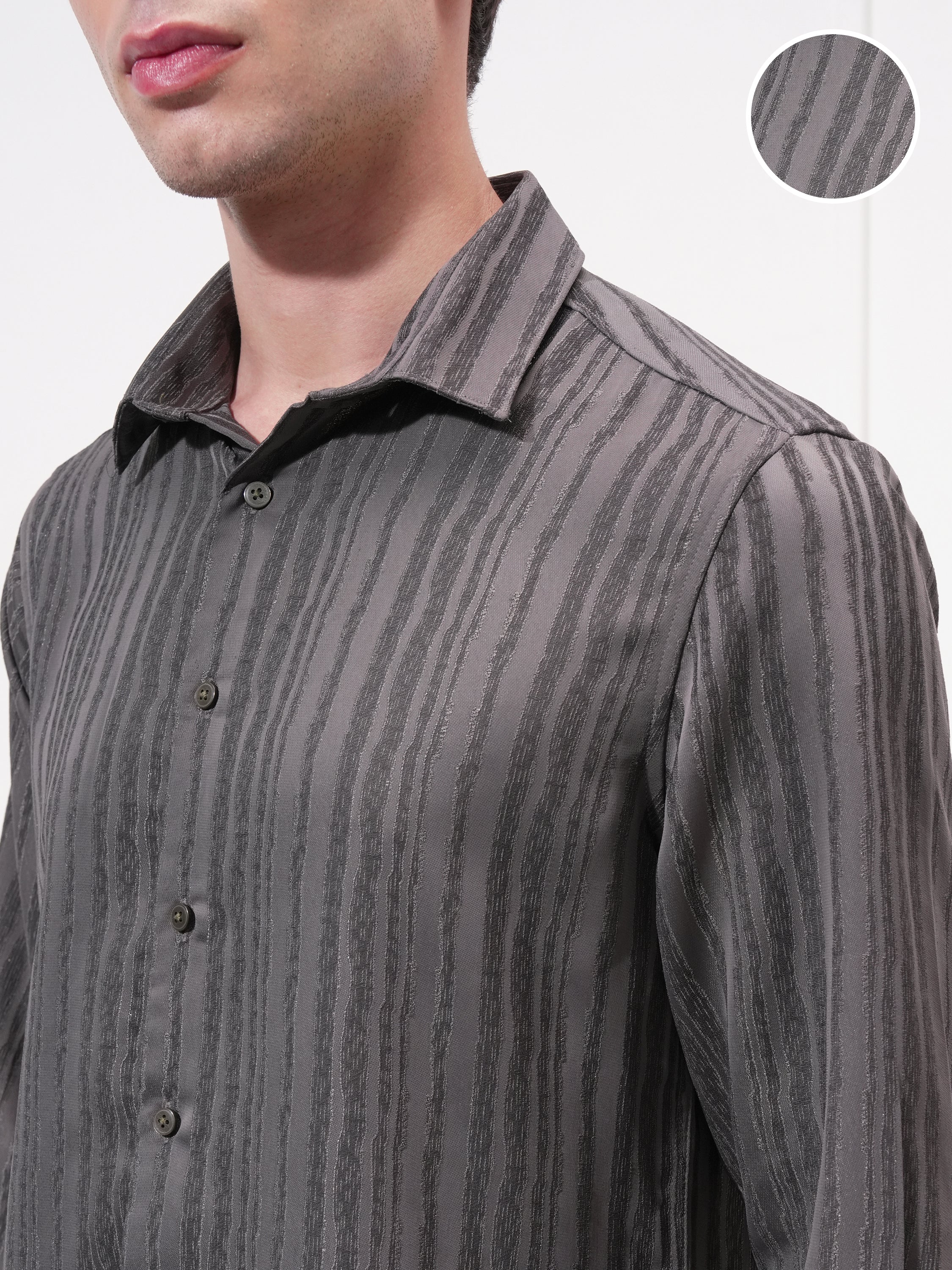 Highlander Men Grey Striped Slim Fit Casual Shirt - Grey - Image 5