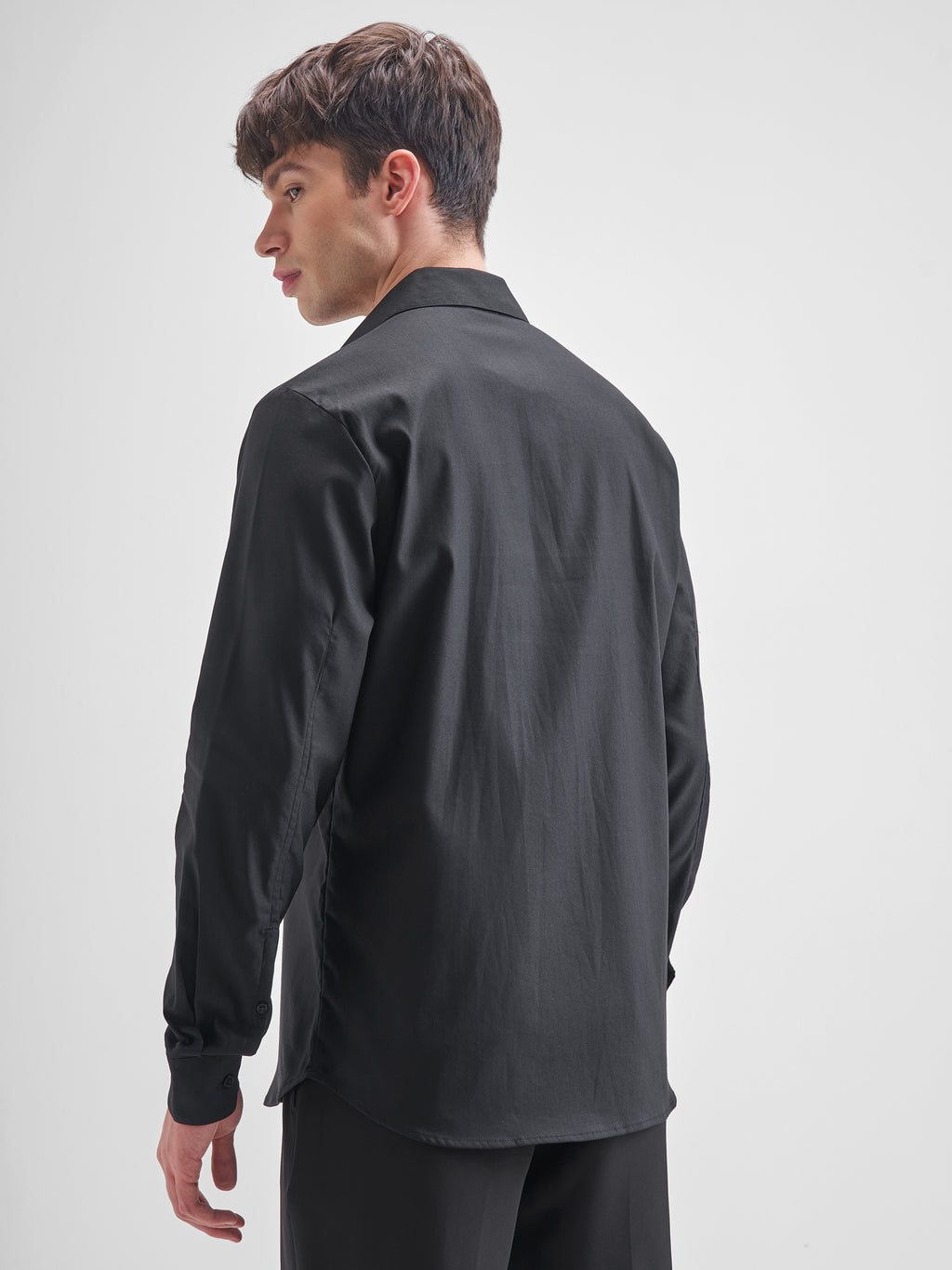 Highlander Men Black Solid Relaxed Fit Casual Shirt - Black - Image 3