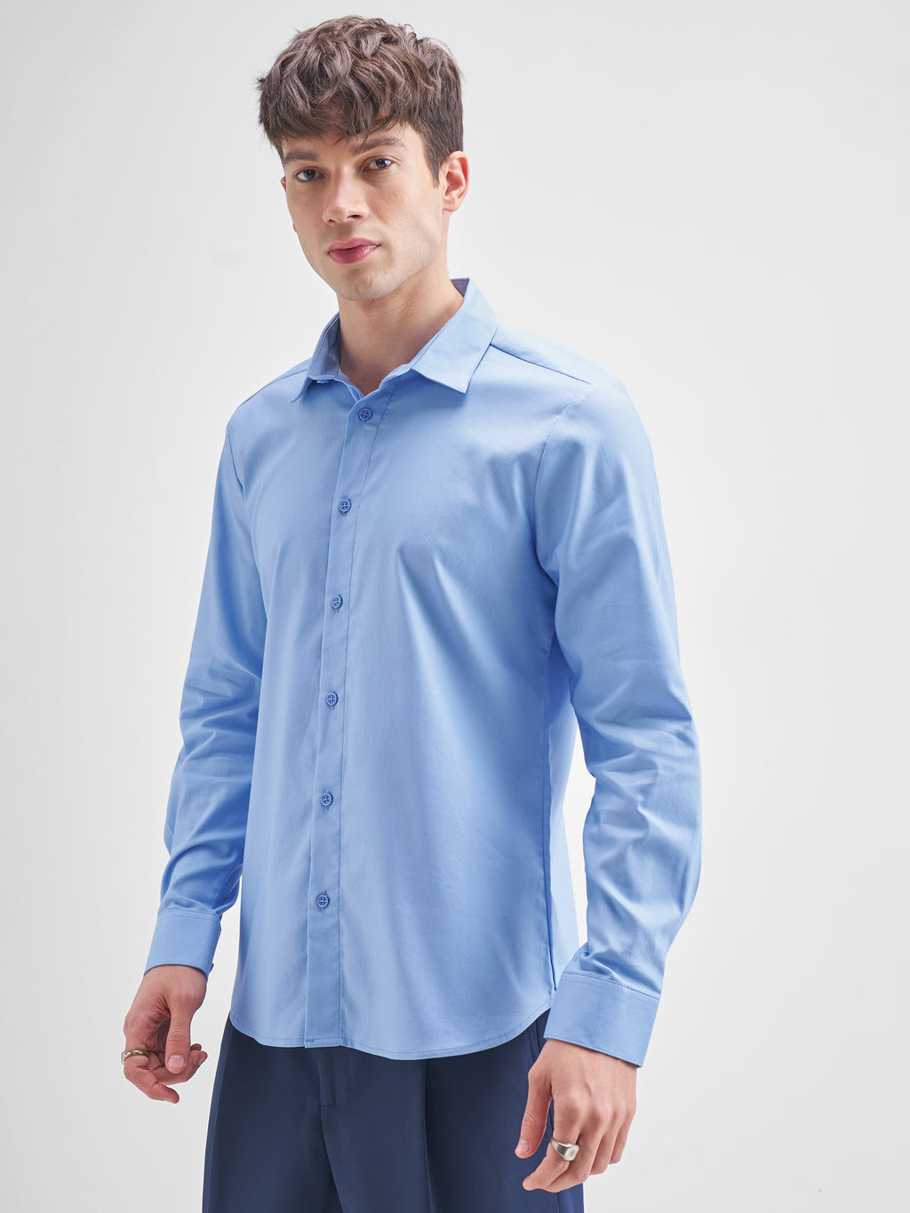 Highlander Men Blue Solid Slim Fit Casual Shirt - Blue - Image 4