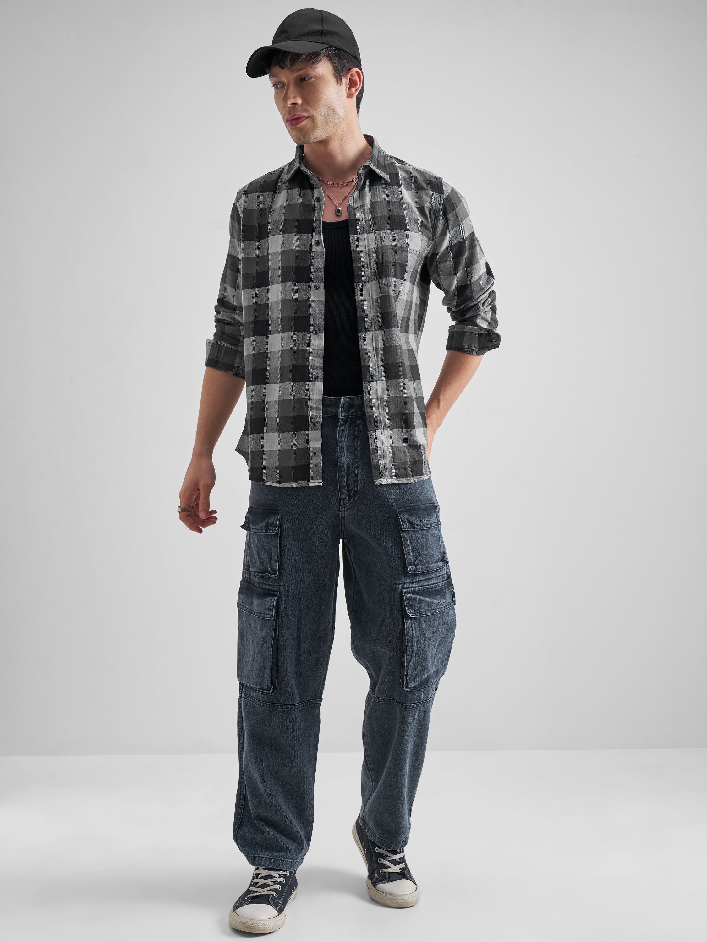 Highlander Men Grey Checked Slim Fit Casual Shirt - Grey - Image 2