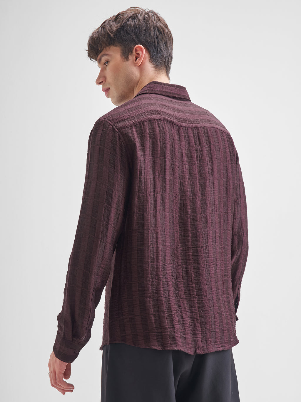 Highlander Men Maroon Crushed Relaxed Fit Casual Shirt - Maroon - Image 3