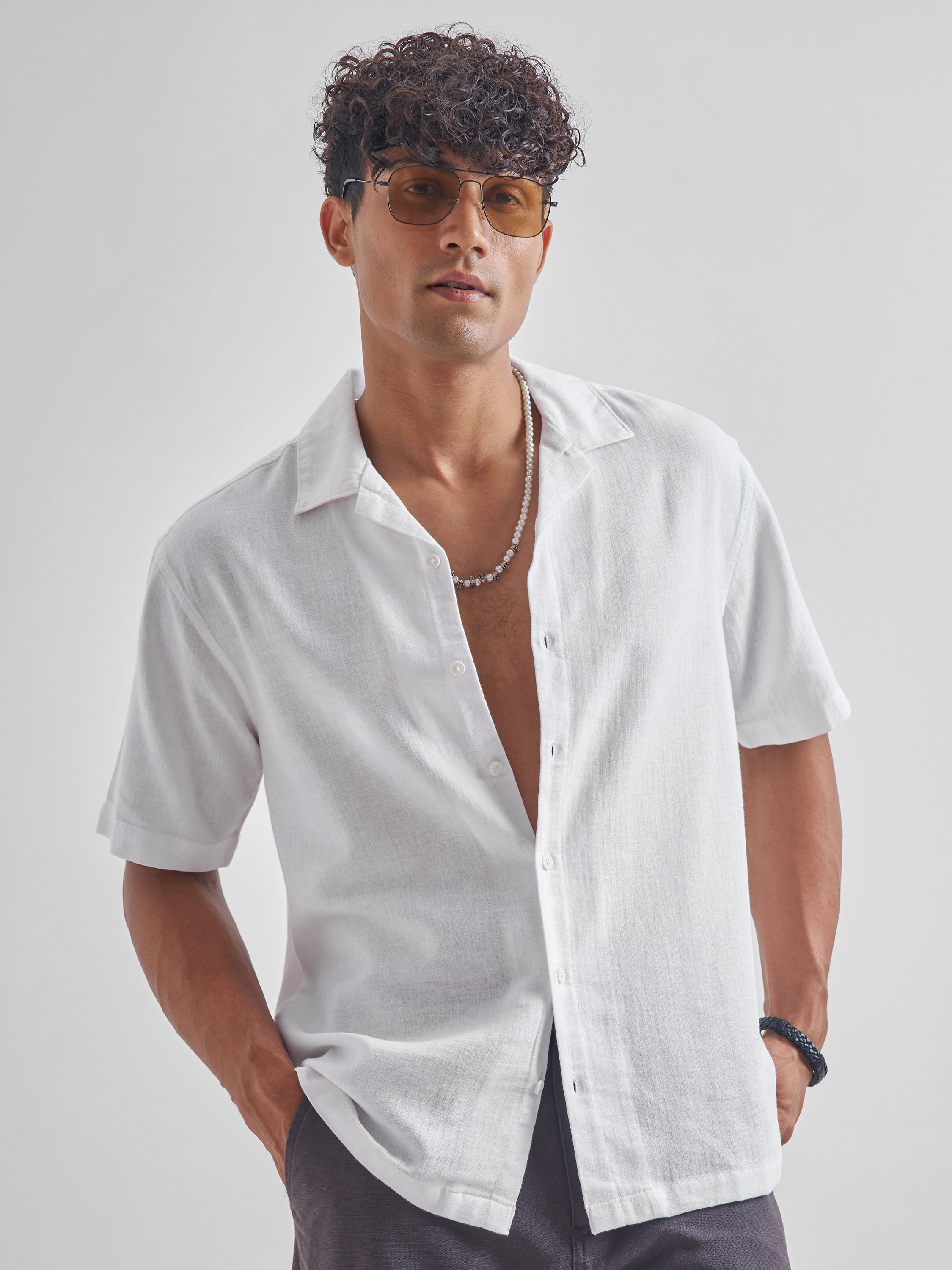Highlander Men White Solid Relaxed Fit Casual Shirt - White - Image 1
