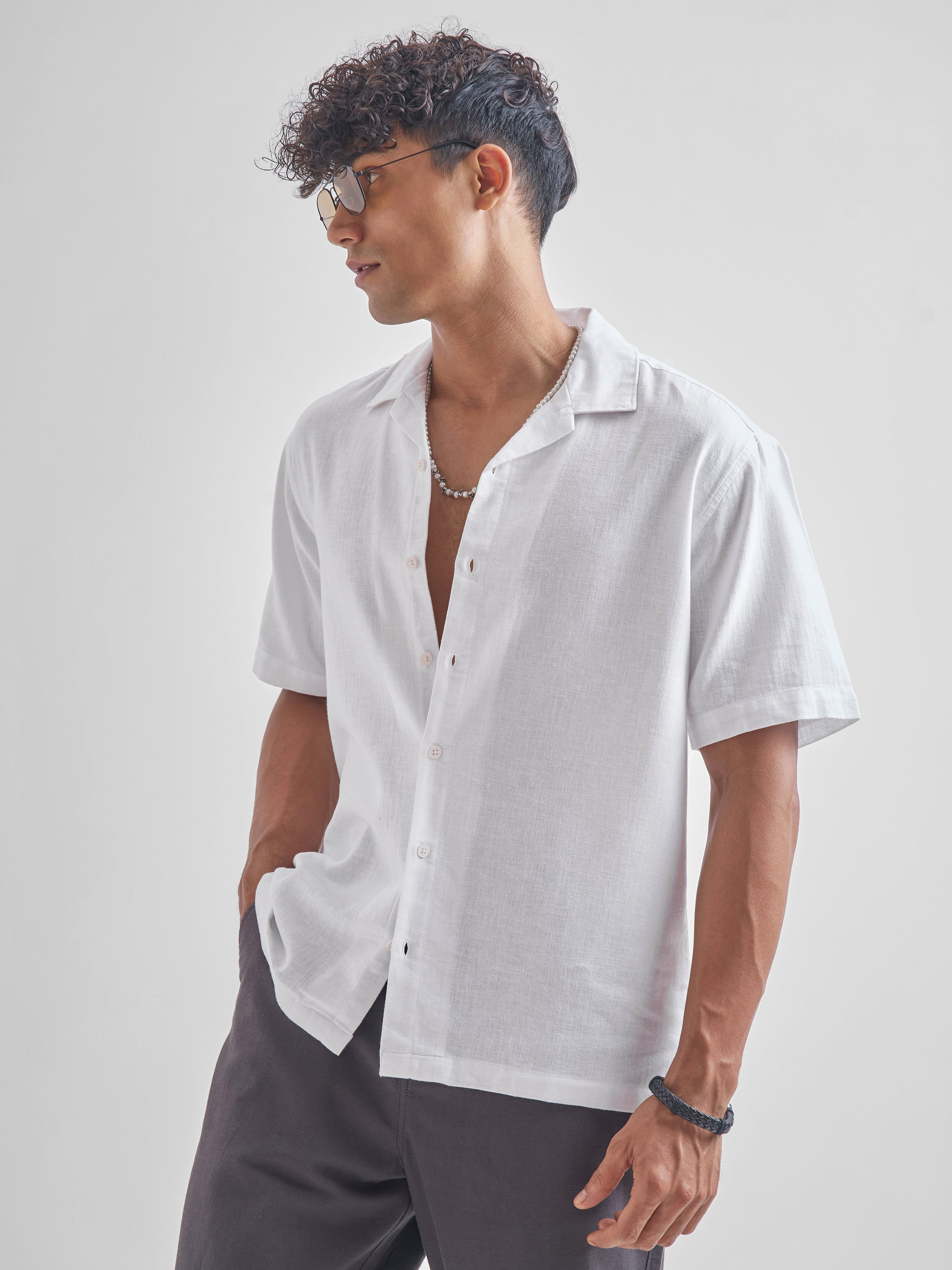 Highlander Men White Solid Relaxed Fit Casual Shirt - White - Image 4