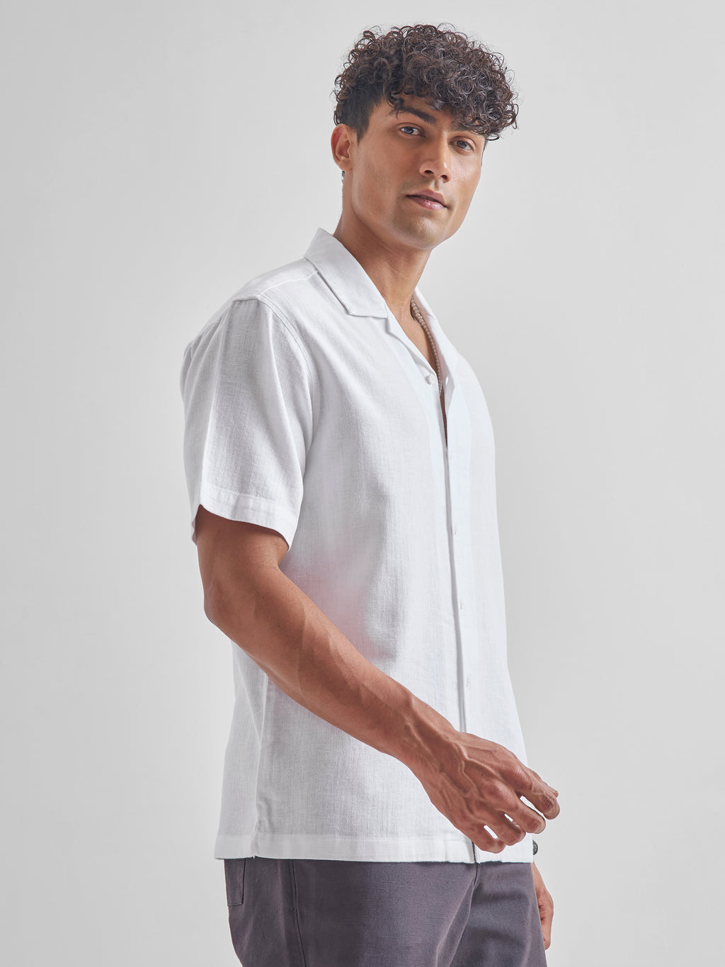 Highlander Men White Solid Relaxed Fit Casual Shirt - White - Image 6
