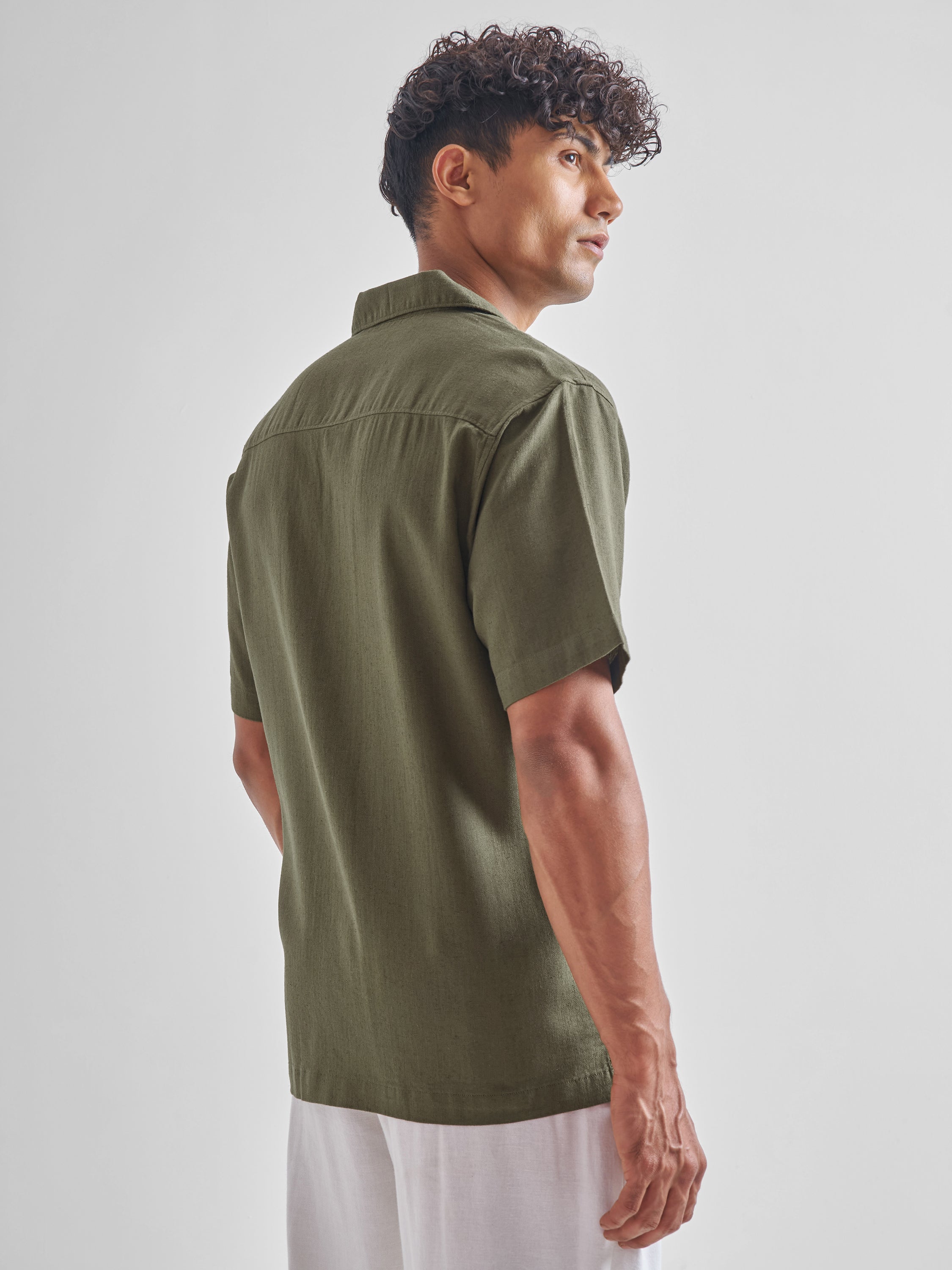 Highlander Men Olive Solid Relaxed Fit Casual Shirt - Olive - Image 3