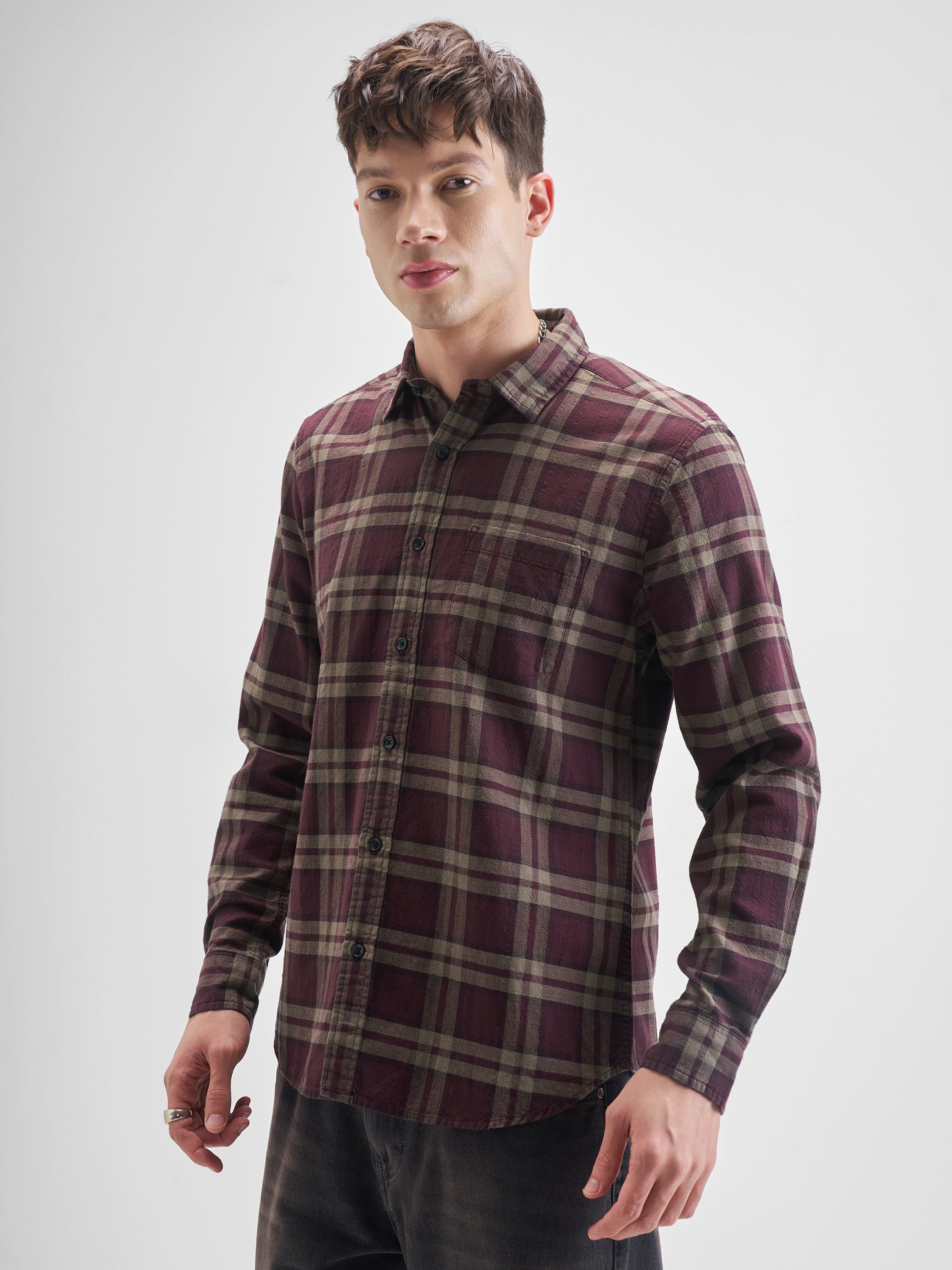 Highlander Men Maroon Checked Slim Fit Casual Shirt - Maroon - Image 4