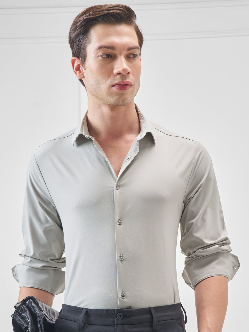 Highlander Men Grey Solid Slim Fit Casual Shirt - Grey - Image 1