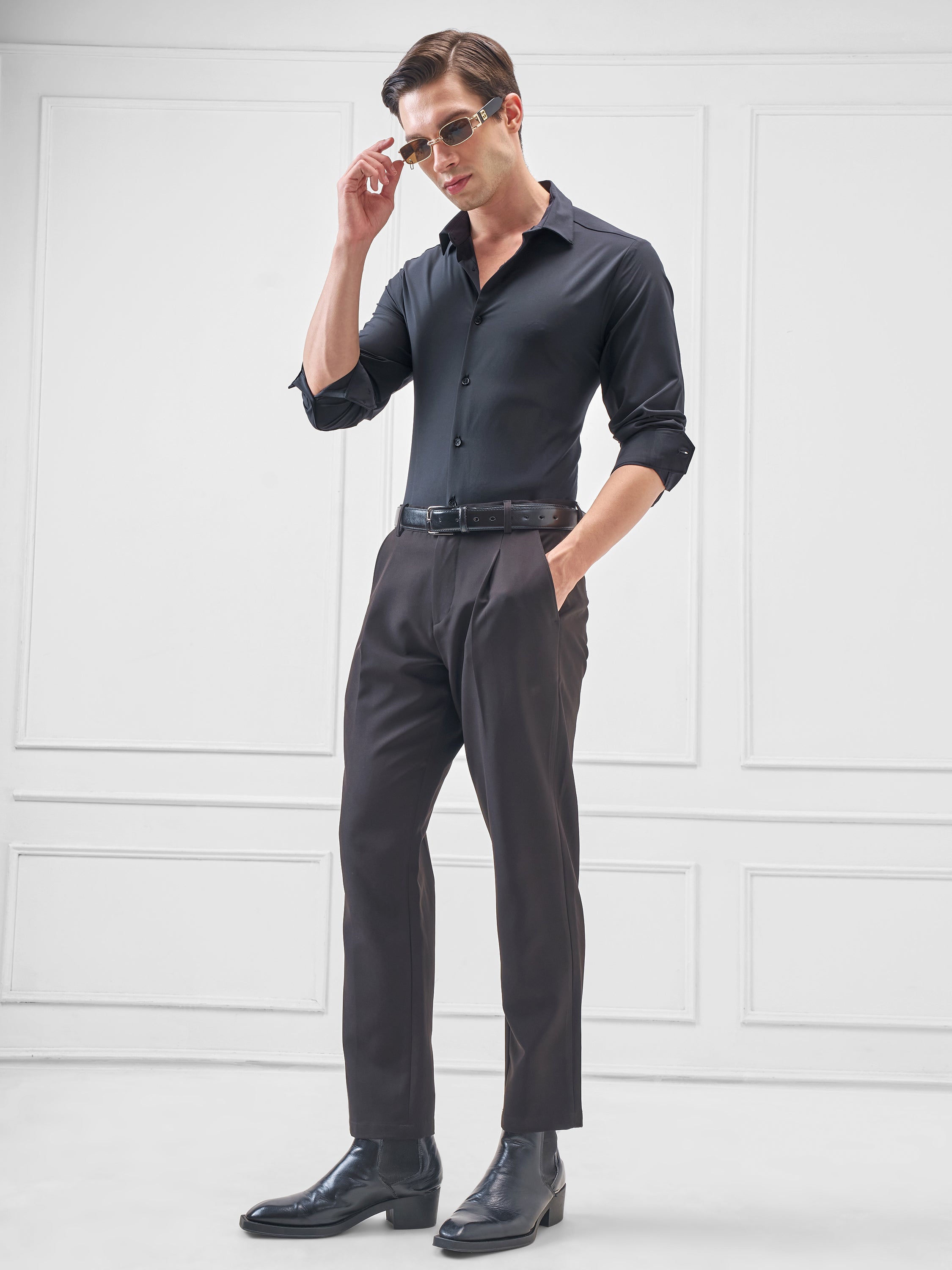 Highlander Men Navy Blue Solid Slim Fit Casual Shirt - Navy Blue - Image 2