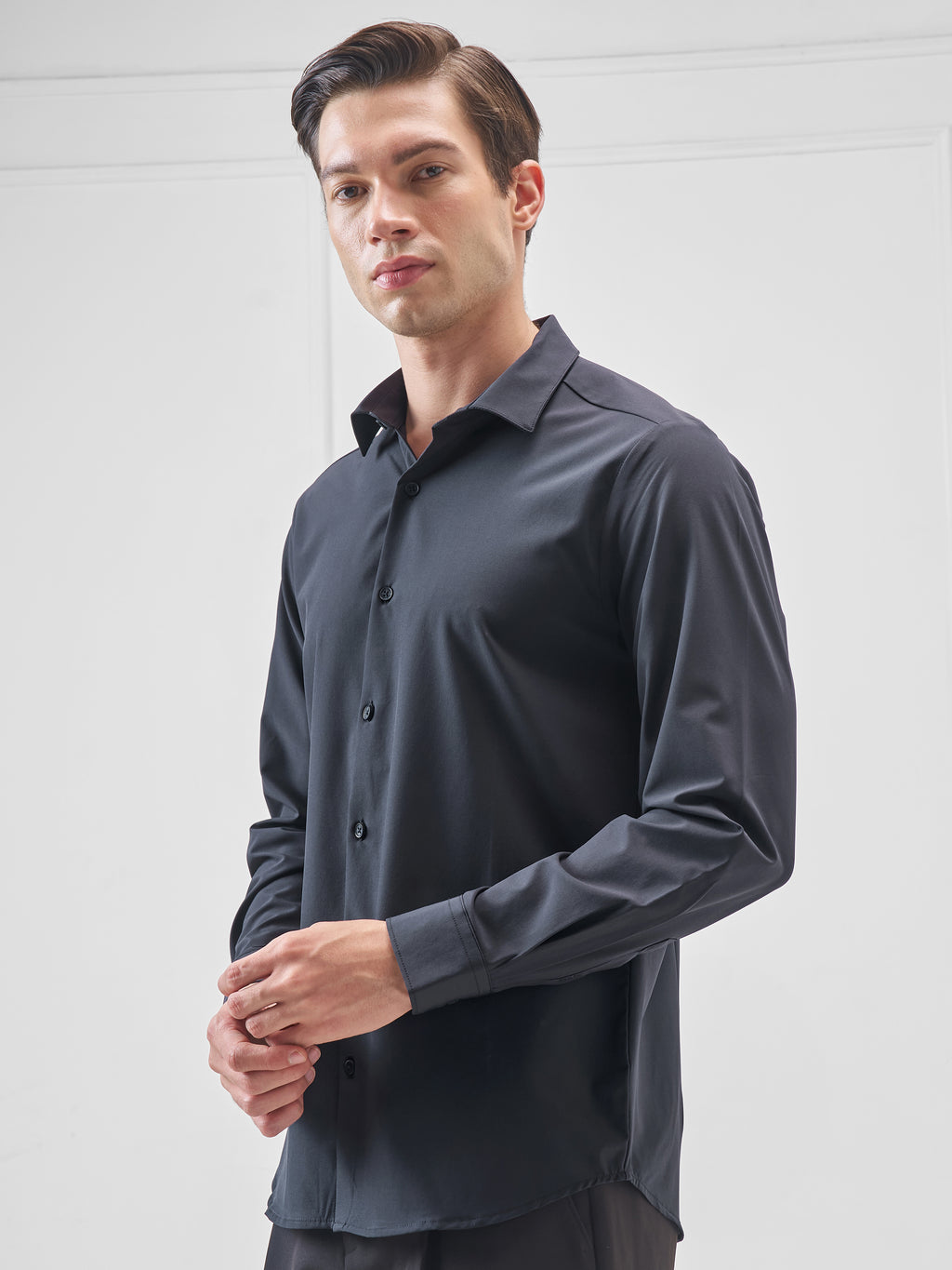 Highlander Men Navy Blue Solid Slim Fit Casual Shirt - Navy Blue - Image 4