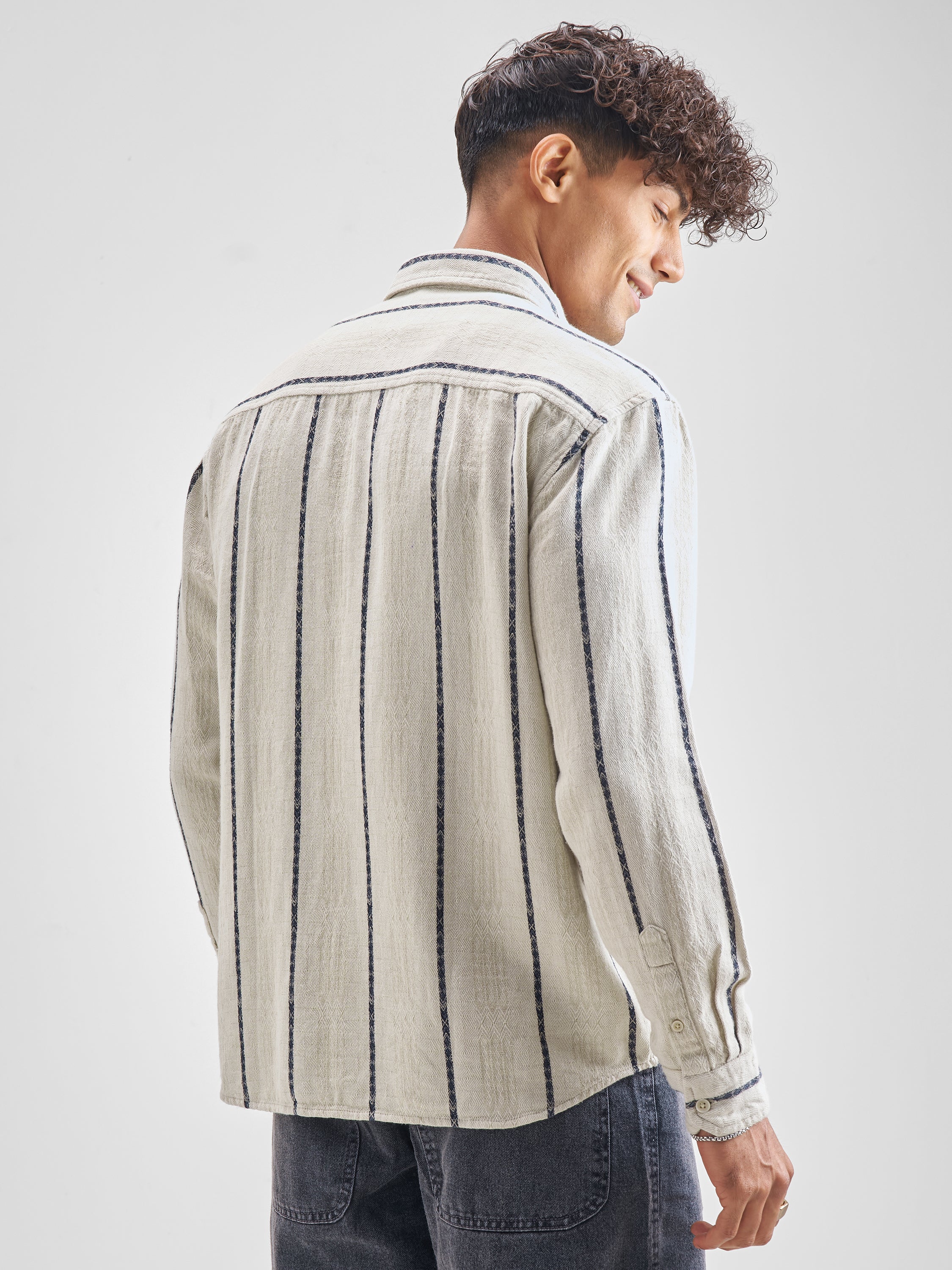 Highlander Men Green Green Striped Relaxed Fit Casual Shirt - Green - Image 3