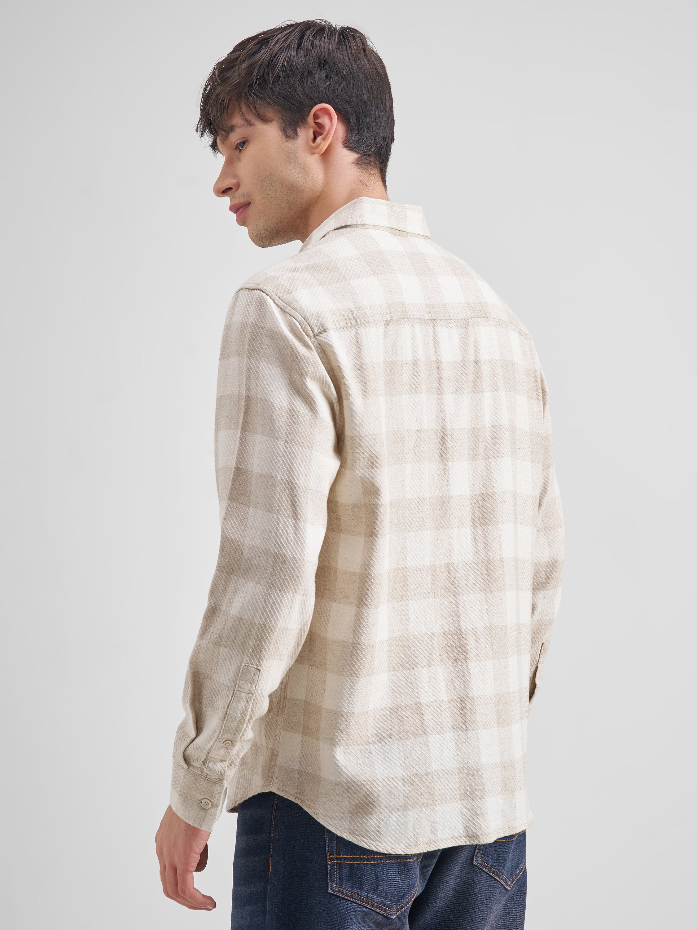 Highlander Men Beige Checked Relaxed Fit Casual Shirt - Beige - Image 3