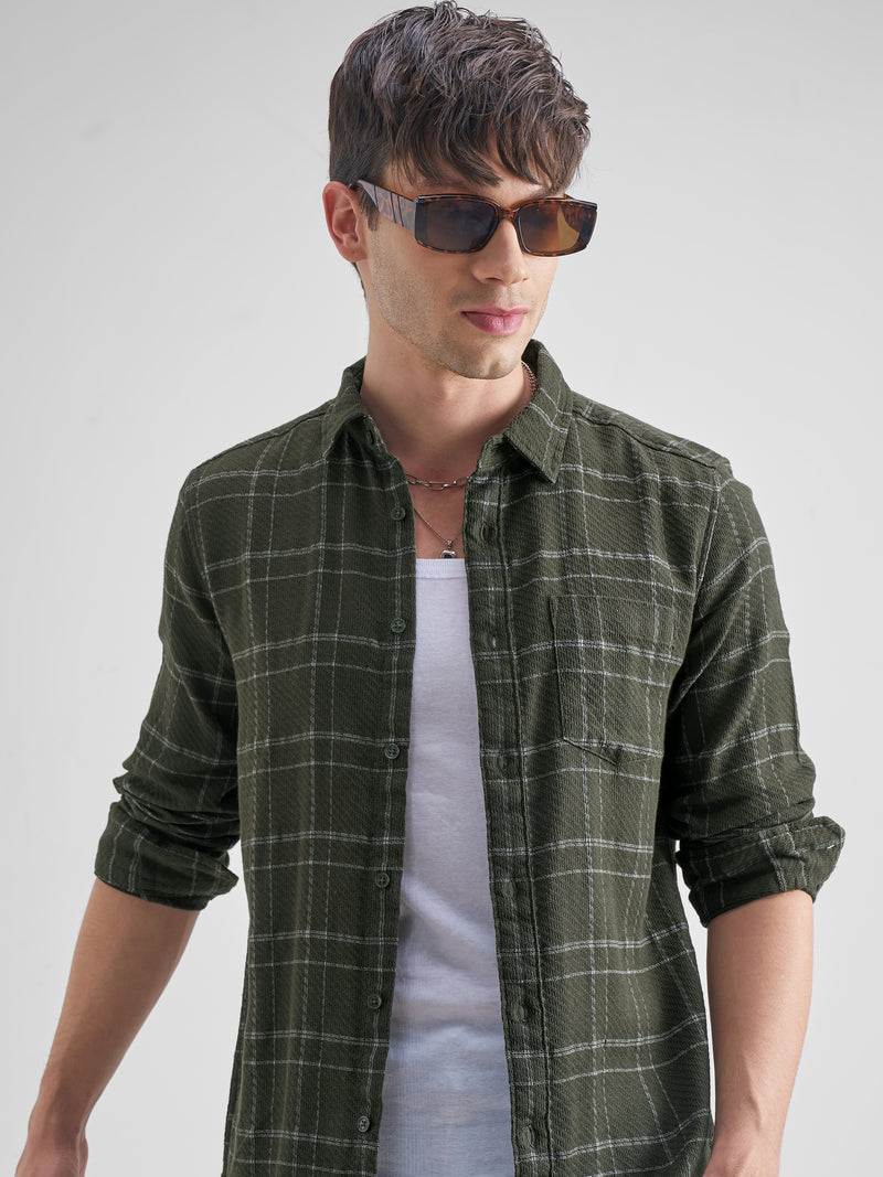 Highlander Men Green Checked Slim Fit Casual Shirt - Green - Image 1