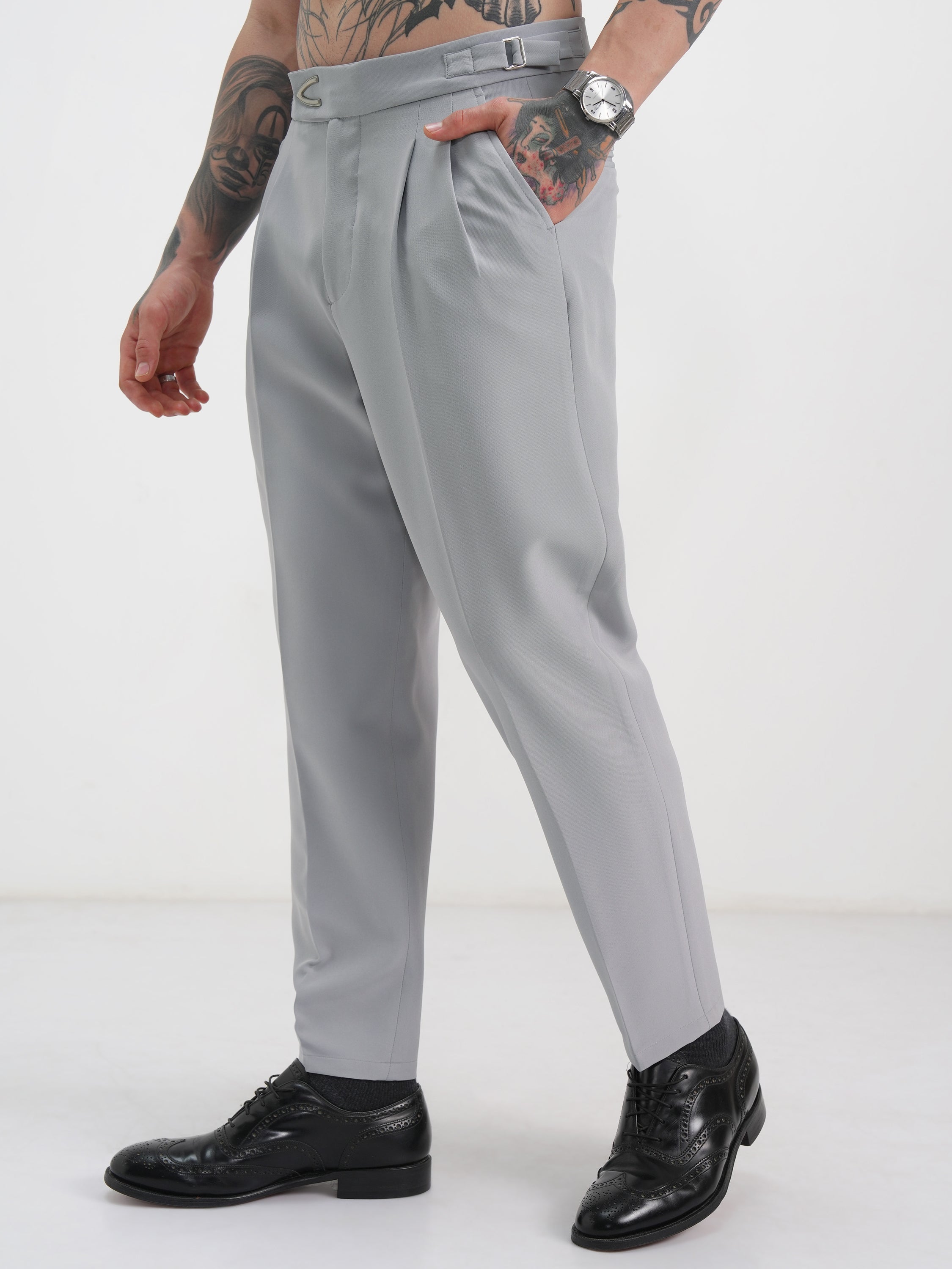 Highlander Men Grey Regular Fit Solid Chinos - Grey - Image 4