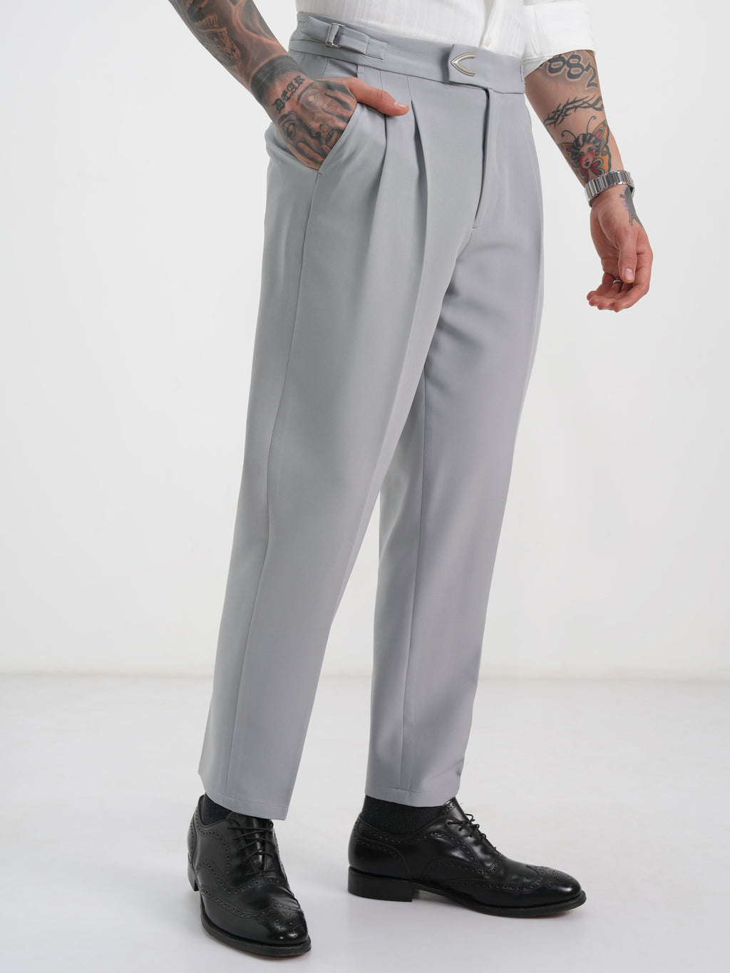 Highlander Men Grey Regular Fit Solid Chinos - Grey - Image 6