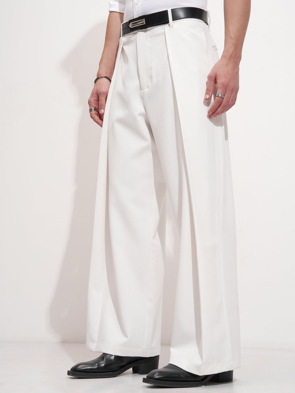 Highlander Men Grey Samurai Fit Solid Formal Trouser - Grey - Image 3