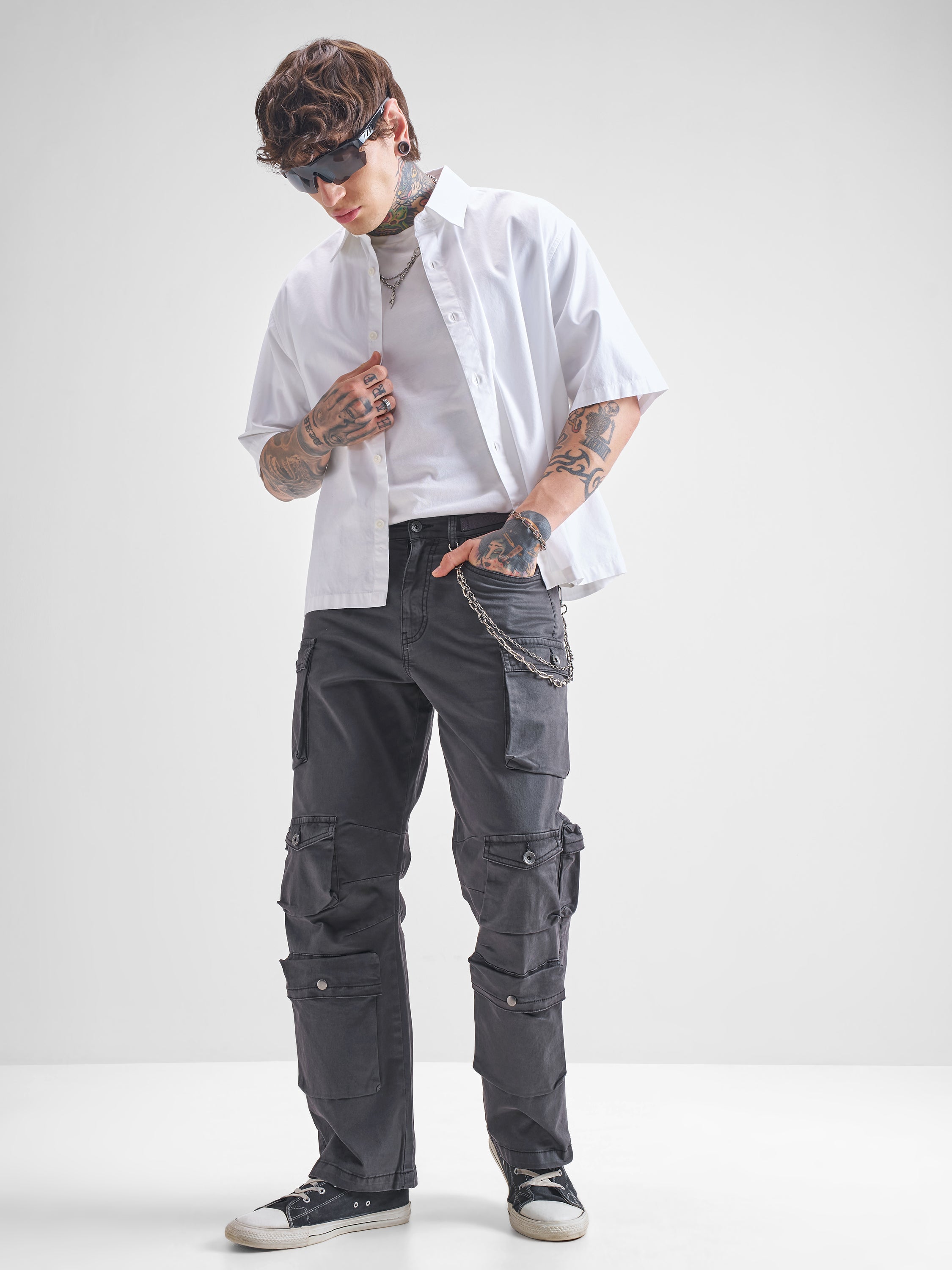 Highlander Men Charcoal Relaxed Fit Solid Cargos - Charcoal - Image 2