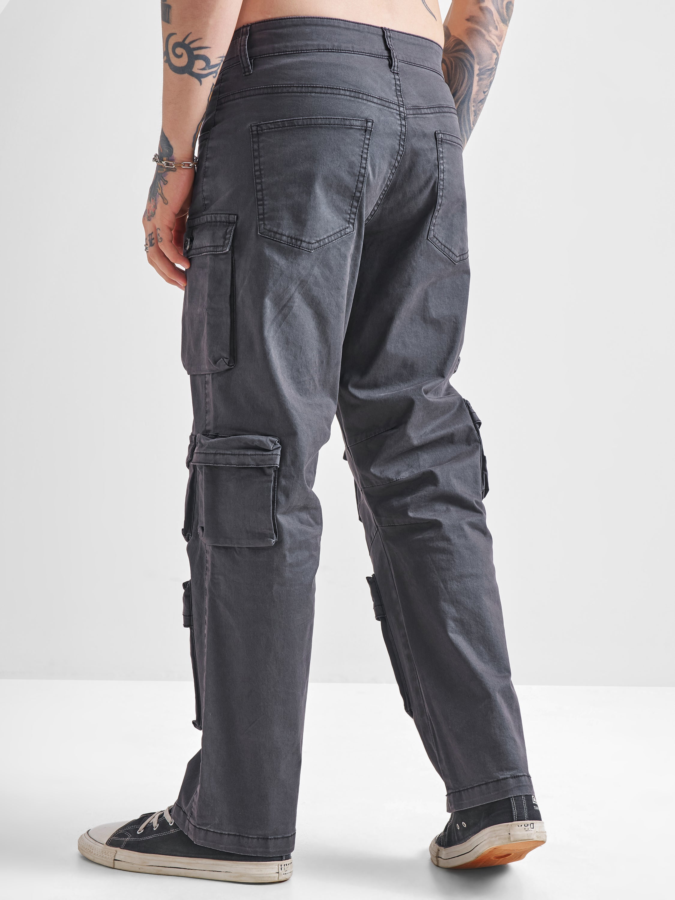 Highlander Men Charcoal Relaxed Fit Solid Cargos - Charcoal - Image 3