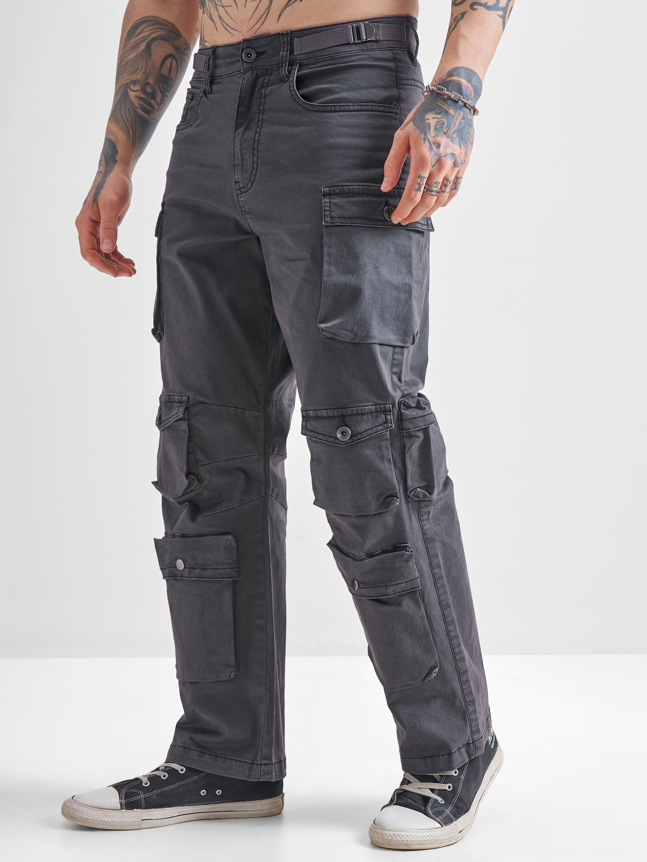 Highlander Men Charcoal Relaxed Fit Solid Cargos - Charcoal - Image 4