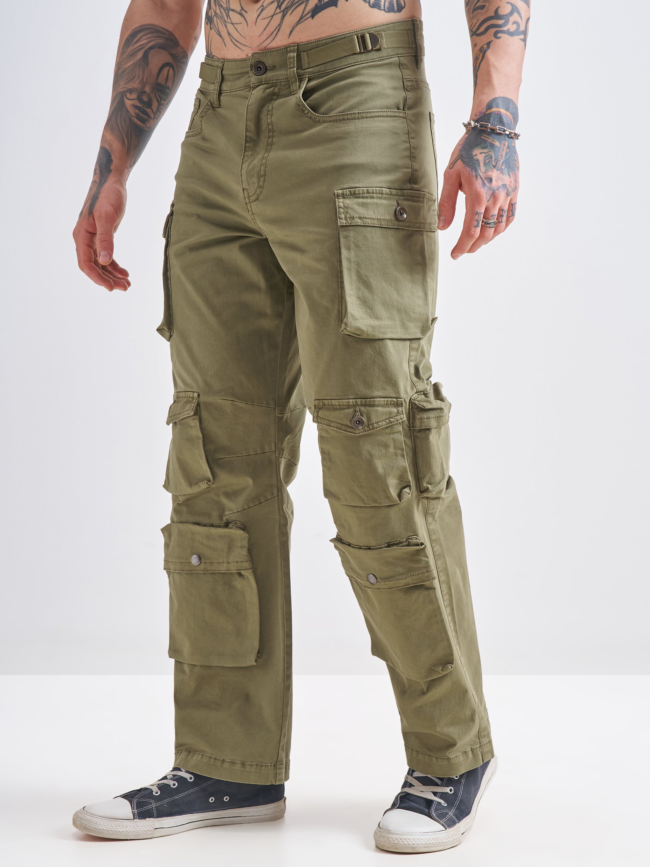 Highlander Men Green Relaxed Fit Solid Cargos - Green - Image 4