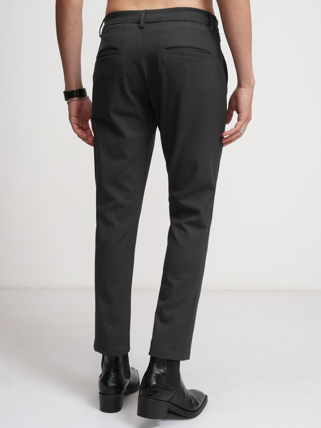 Highlander Men Charcoal Slim Fit Solid Formal Trouser - Charcoal - Image 3