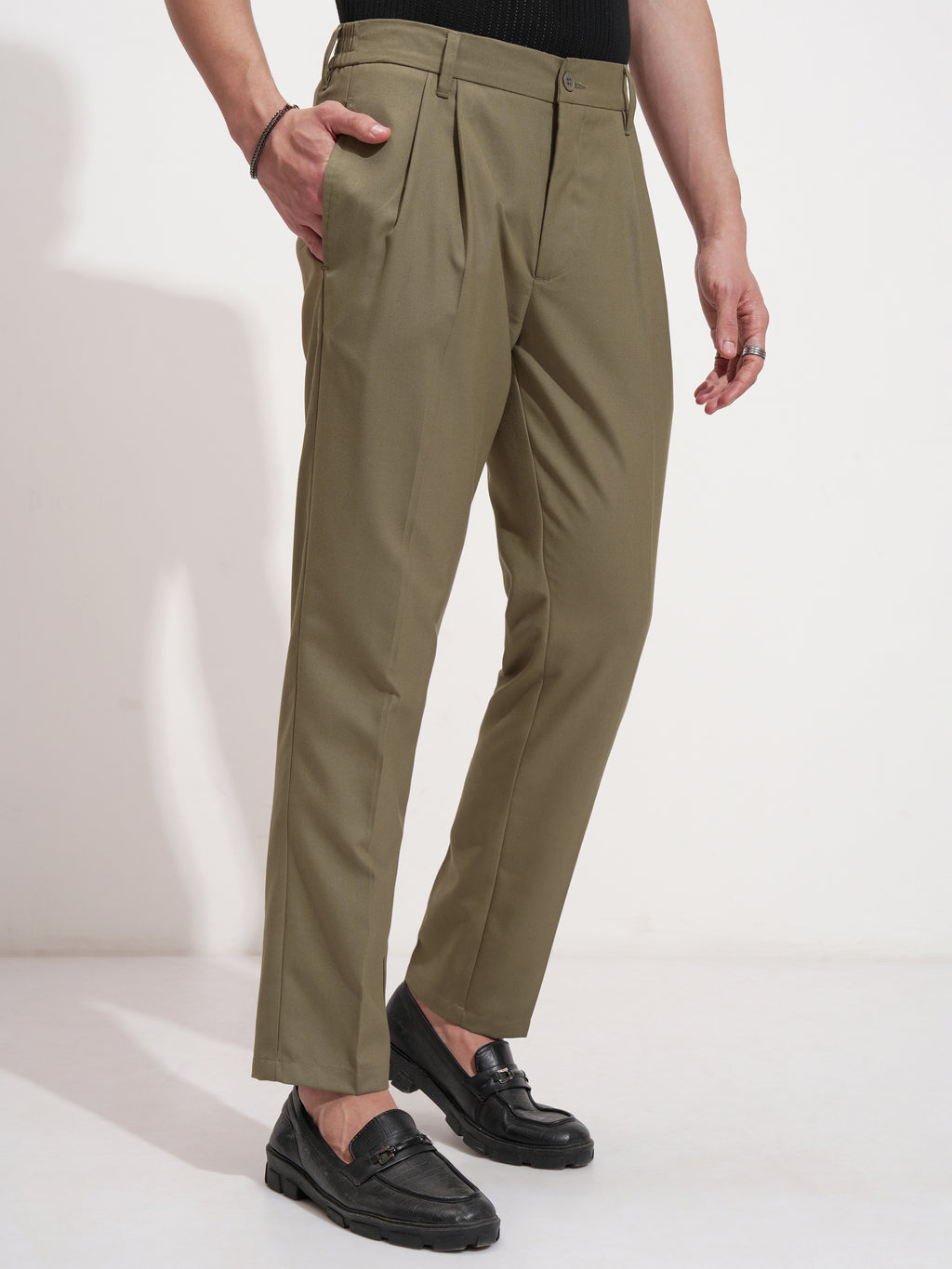 Highlander Men Green Slim Fit Solid Formal Trouser - Green - Image 6