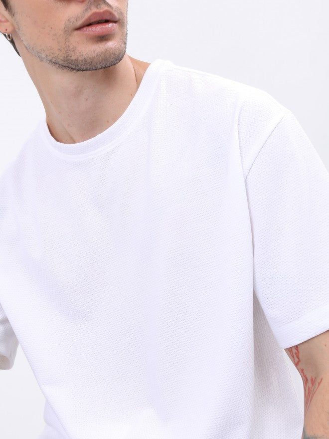Highlander Men Structured White Solid Oversized Fit T-Shirt - White - Image 5