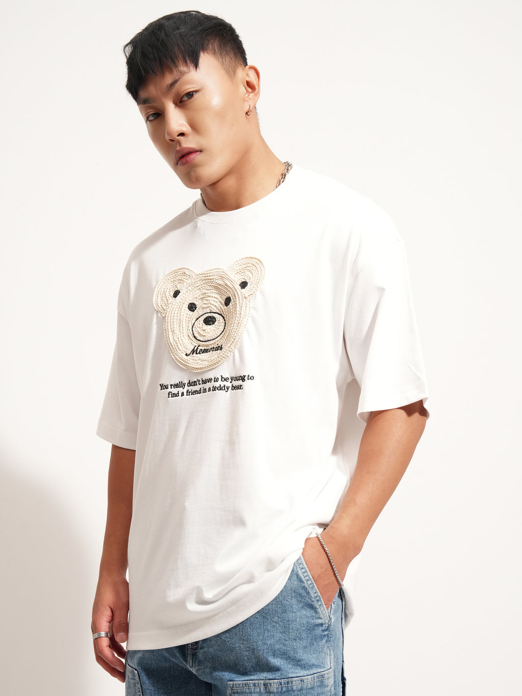 Highlander Men White Applique Round Neck Oversized Fit T-Shirt - White - Image 4