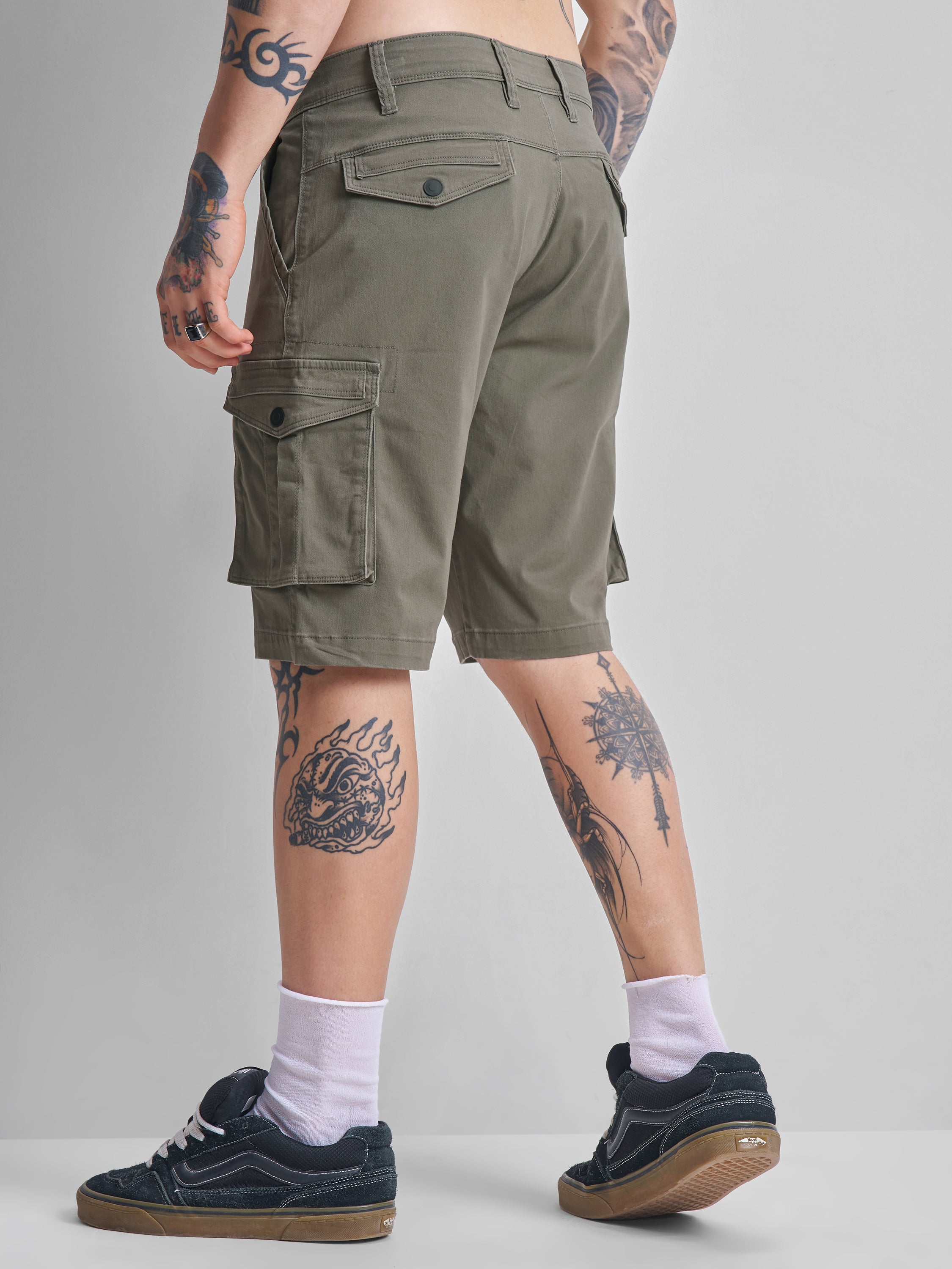 Highlander Men Green Regular Fit Cargo Shorts - Green - Image 3