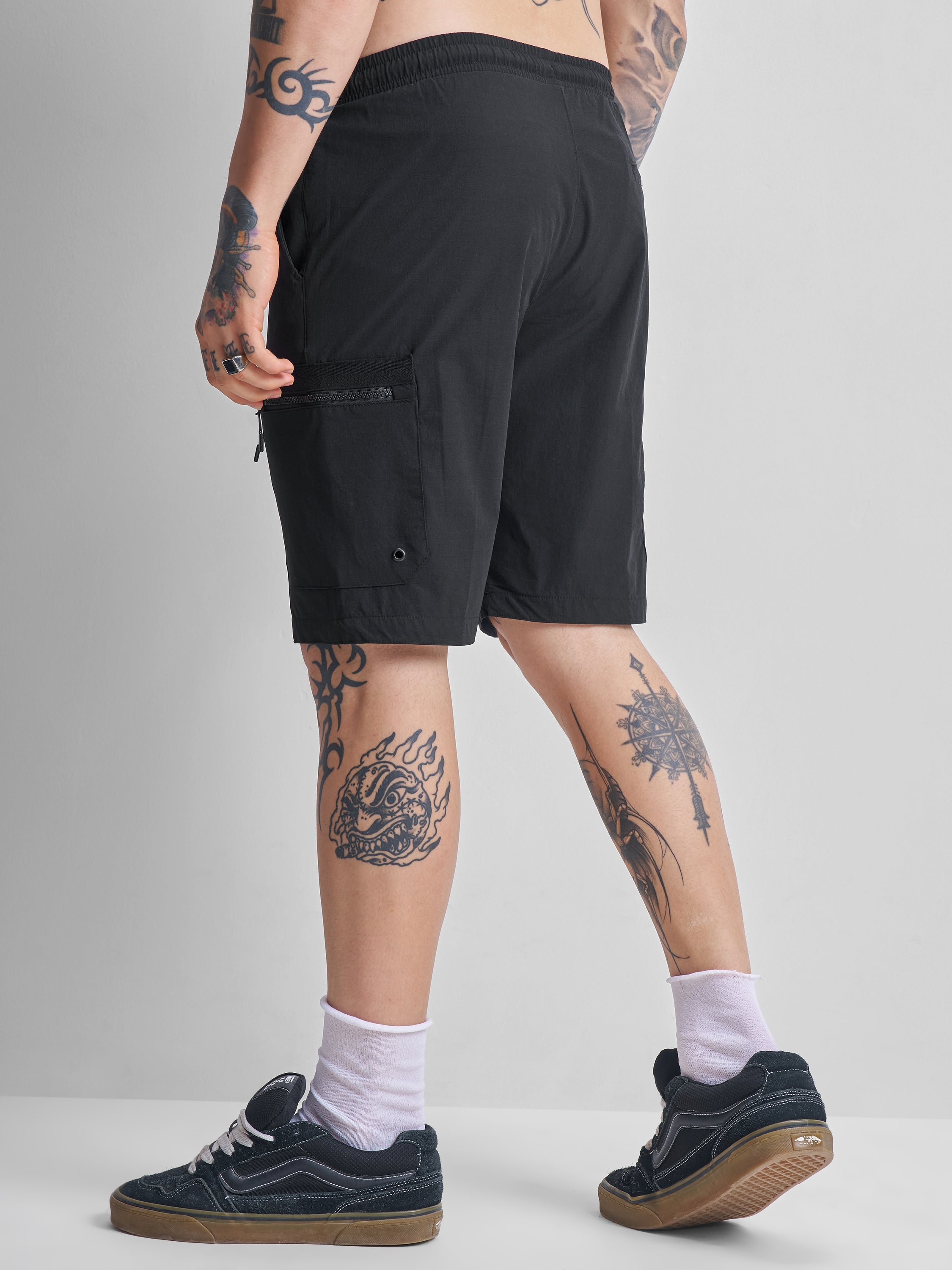 Highlander Men Black Slim Fit Cargo Shorts - Black - Image 3