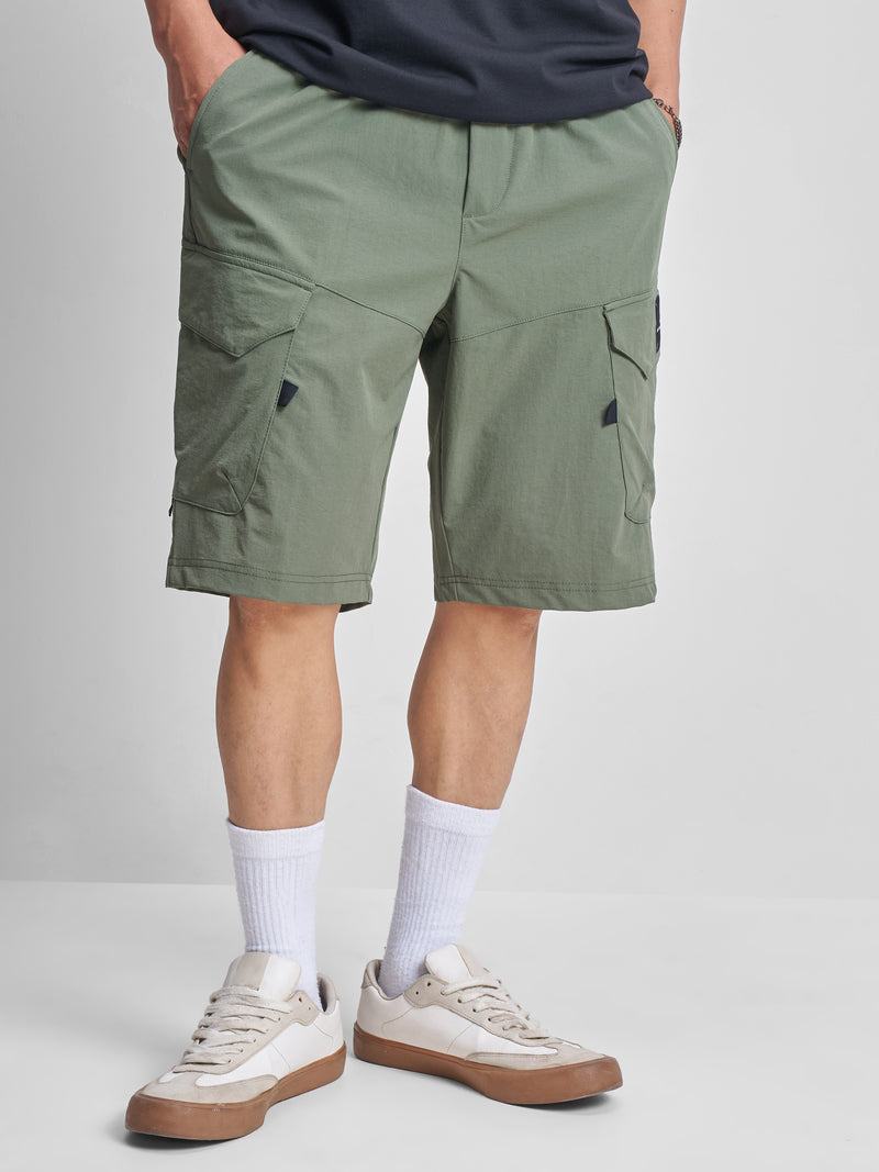 Highlander Men Green Slim Fit Cargo Shorts - Green - Image 1