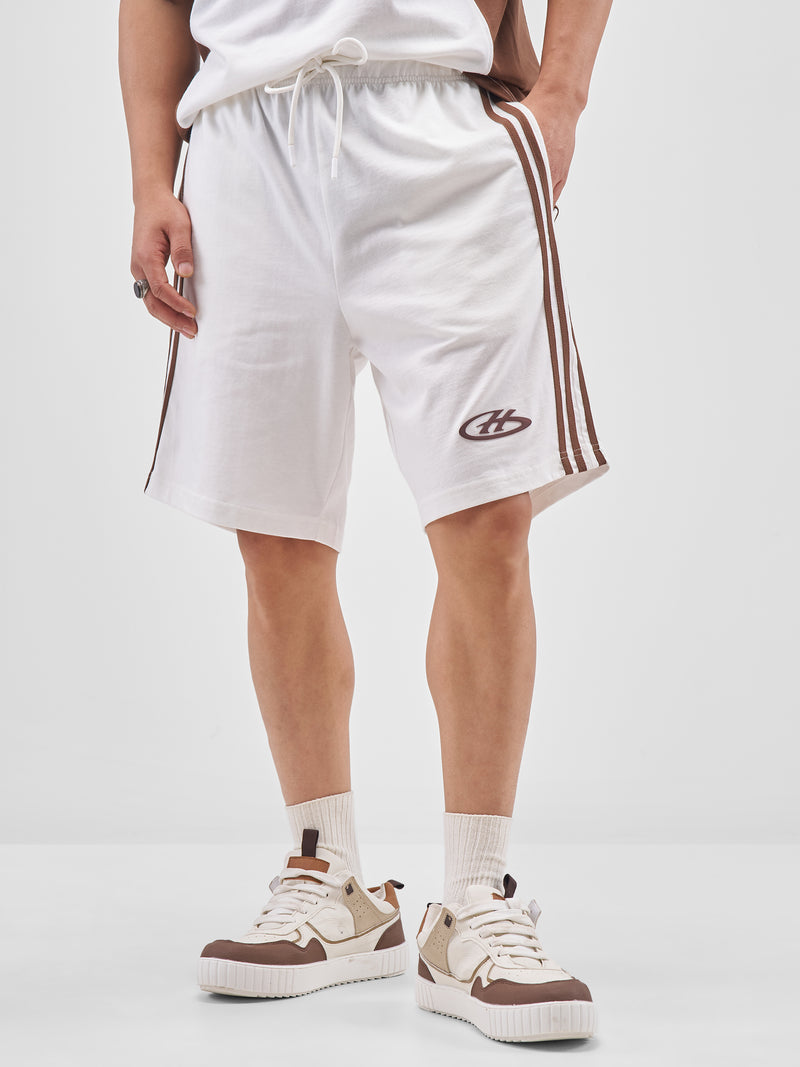 Highlander Men White Relaxed Fit Regular Shorts - White - Image 1