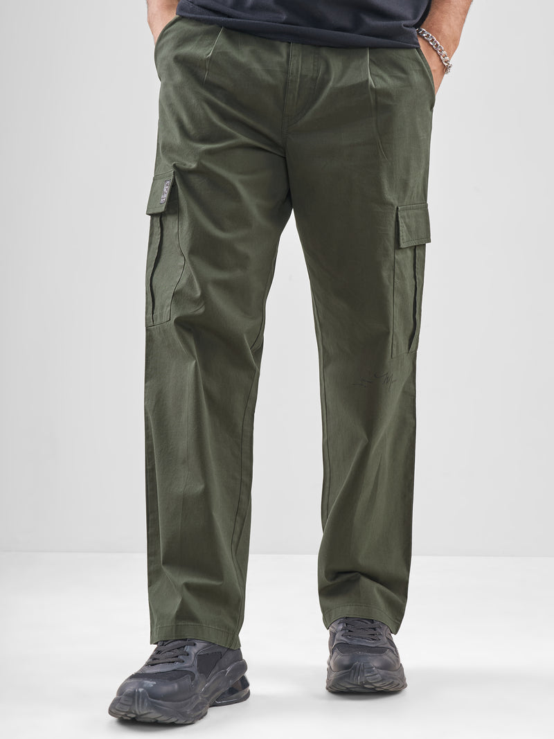 Marvel By Highlander Men Olive Iron Man Straight Fit Solid Cargos - Olive - Image 1