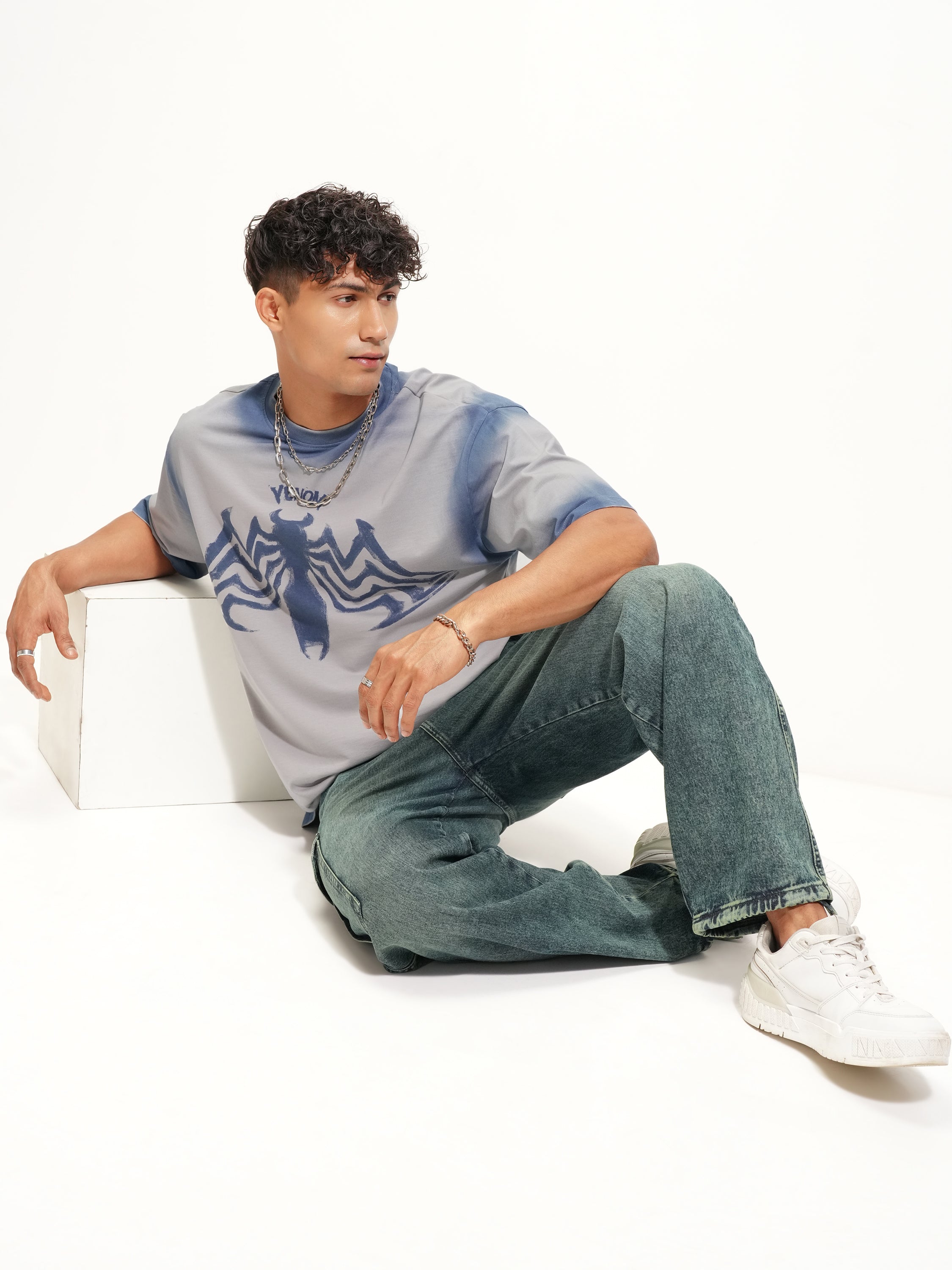 Marvel By Highlander Men Grey Venom Printed Round Neck Oversized Fit T-Shirt - Grey - Image 2