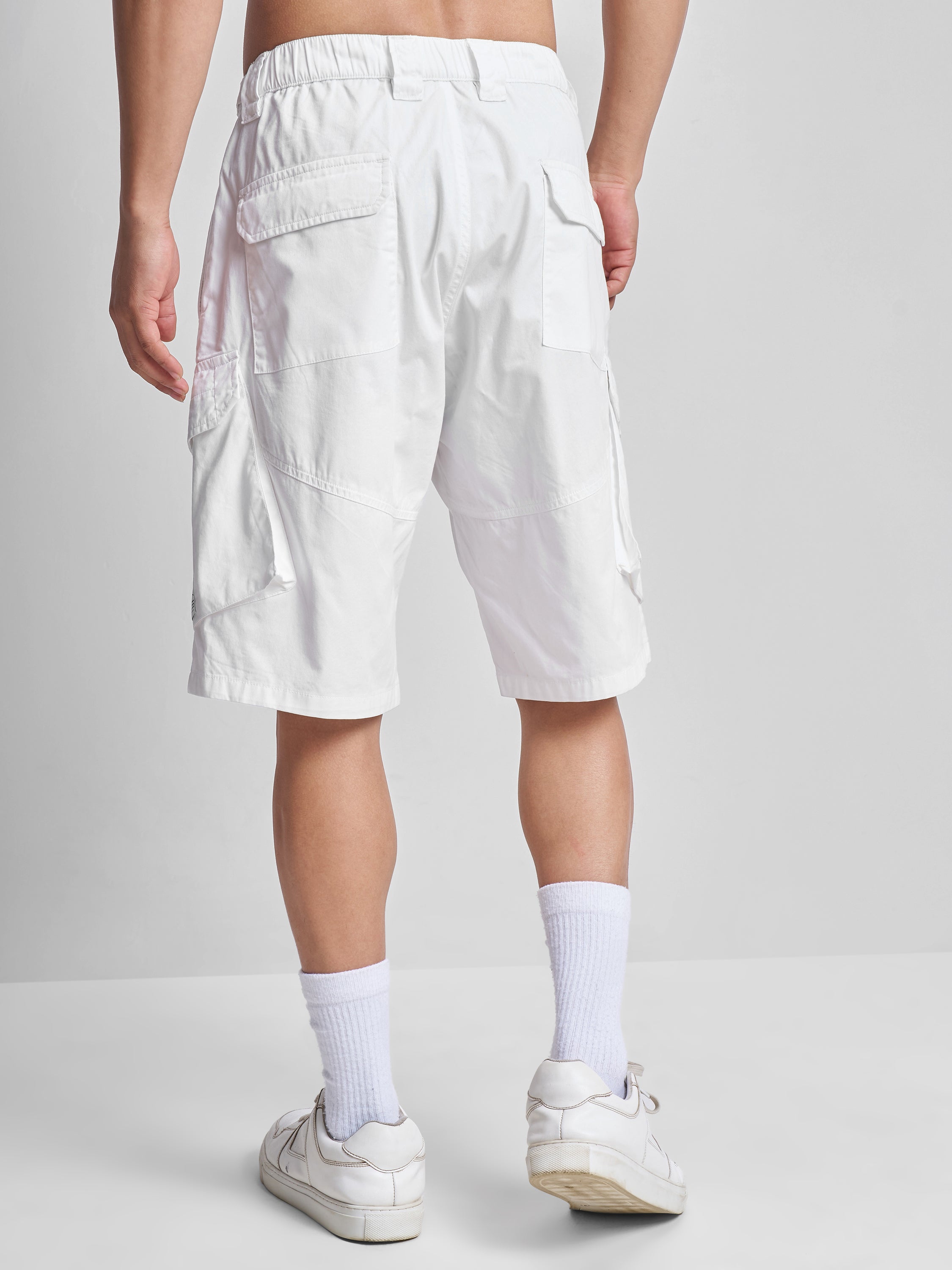 Marvel By Highlander Men White Iron Man Relaxed Fit Cargo Shorts - White - Image 3