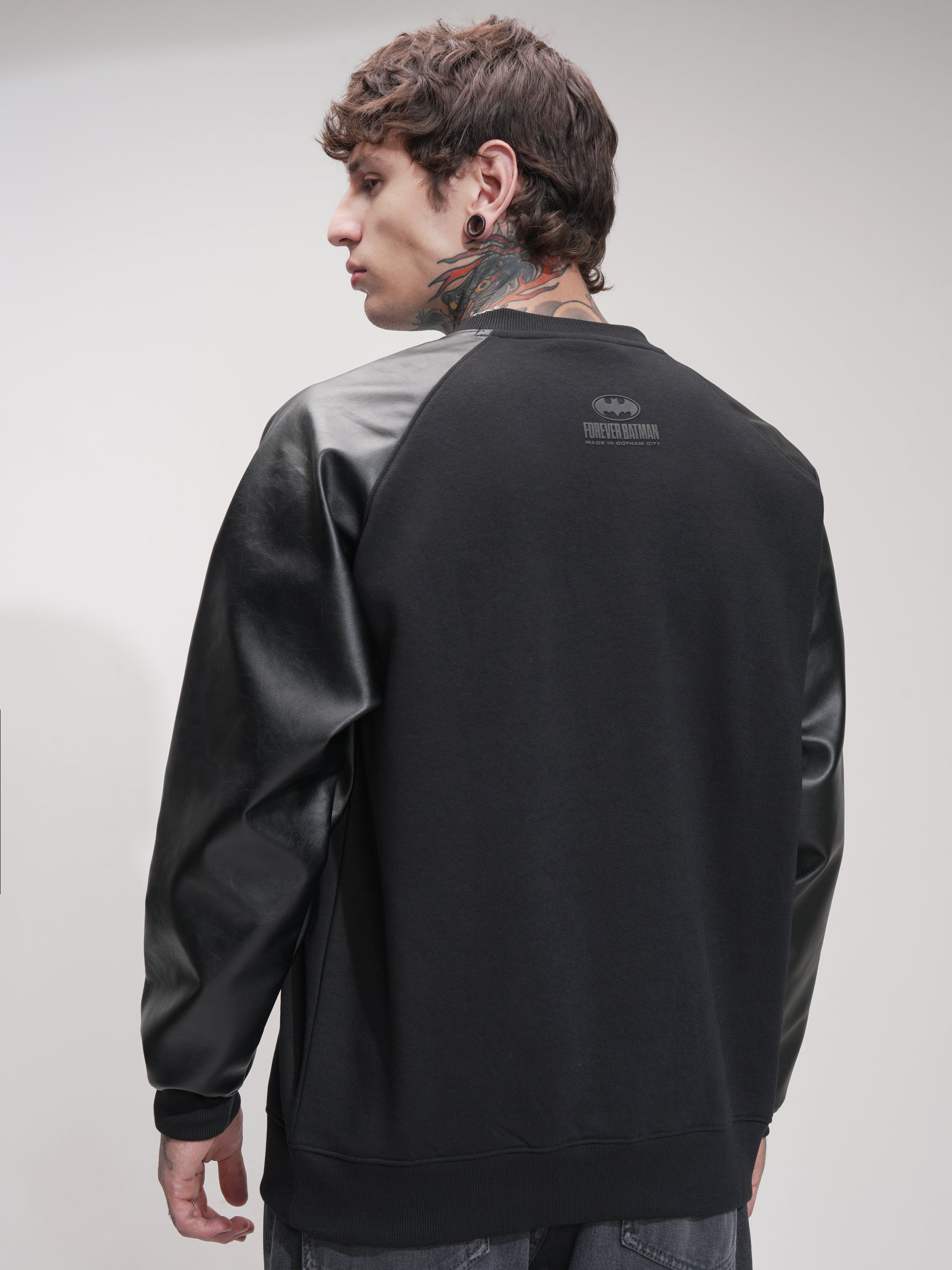 DC By Highlander Men Black Batman Round Neck Pullover Sweatshirt - Black - Image 3